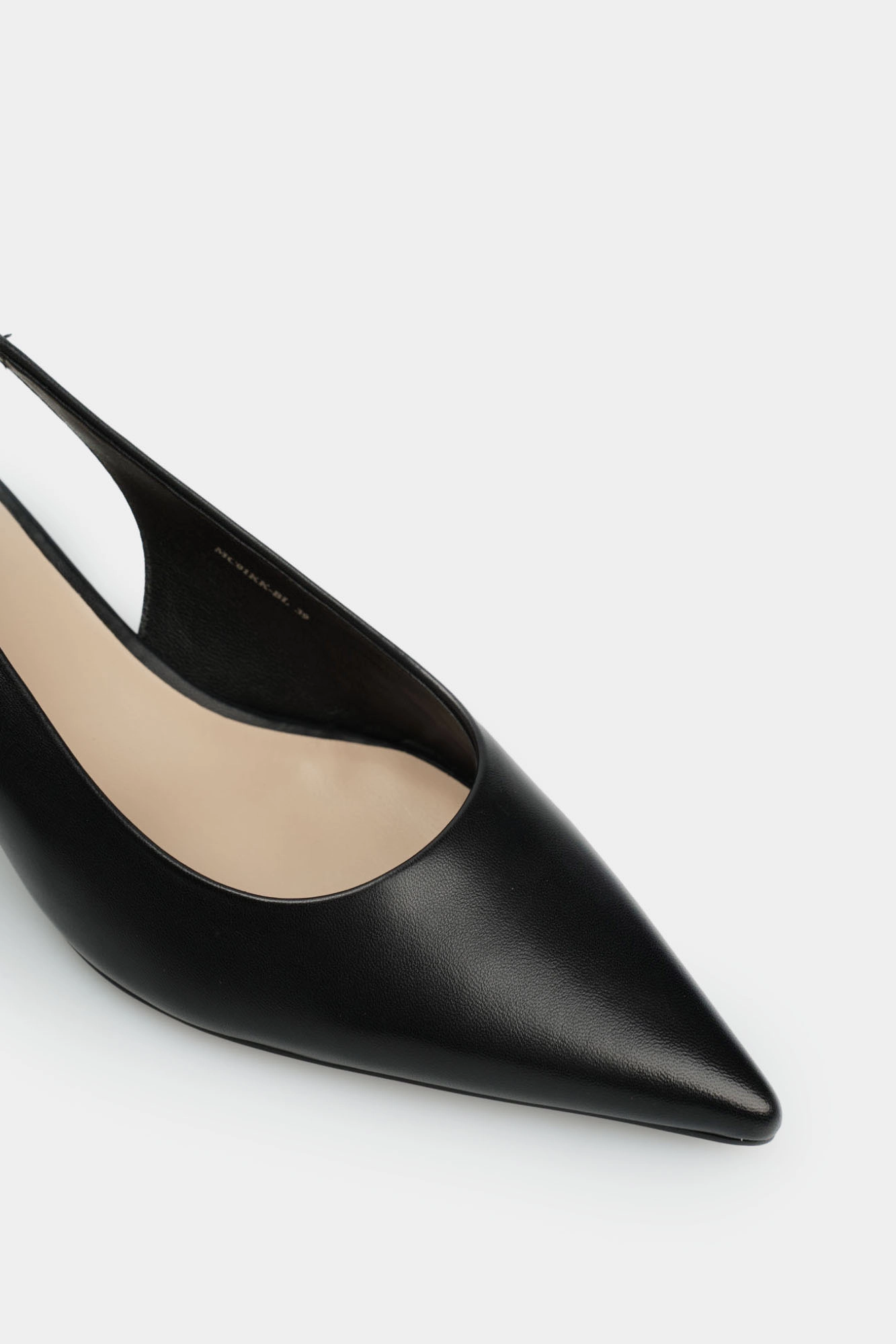 МС01KK Босоножки Marc Cony Черный