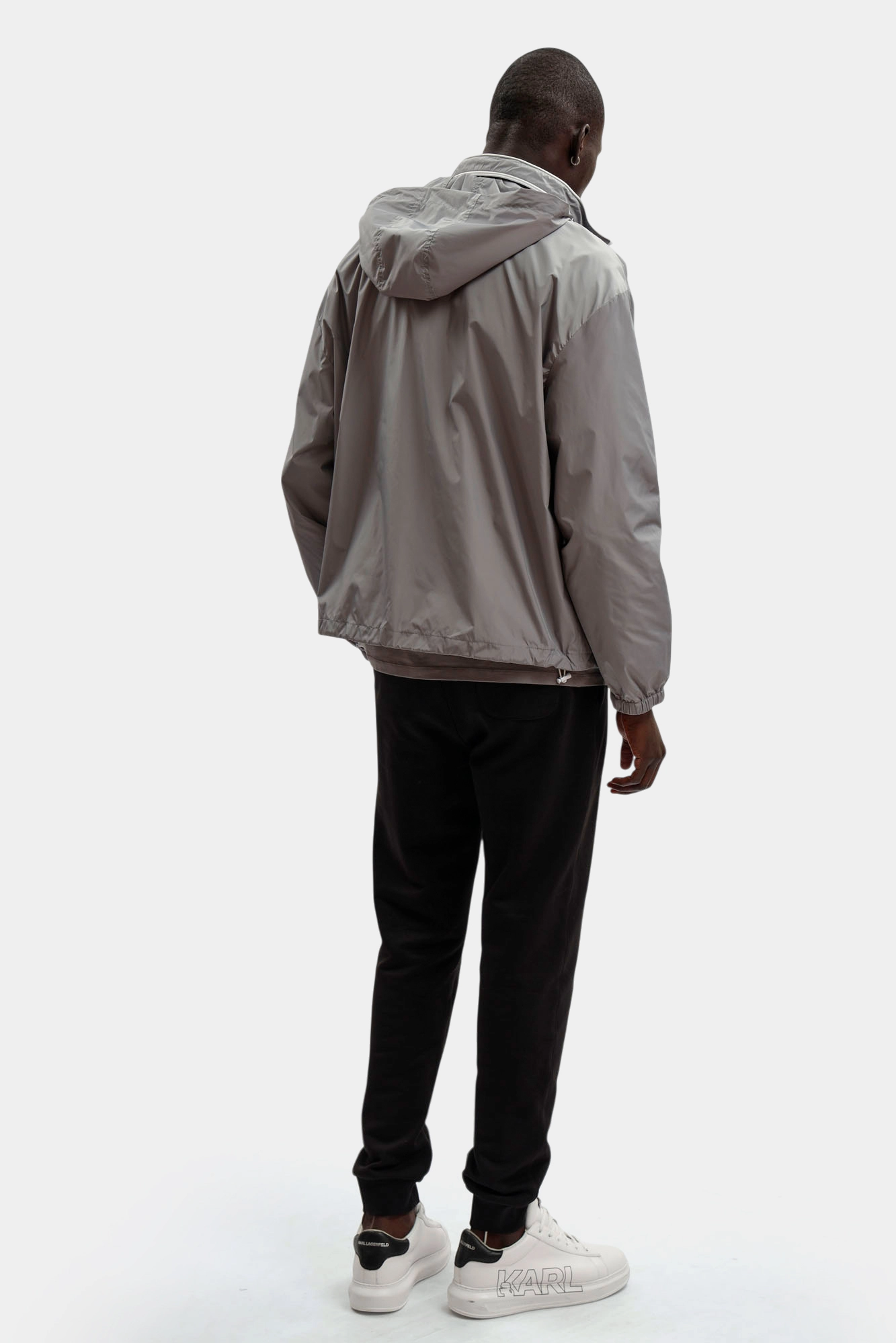 561557_505009 Куртка Karl Lagerfeld Серый