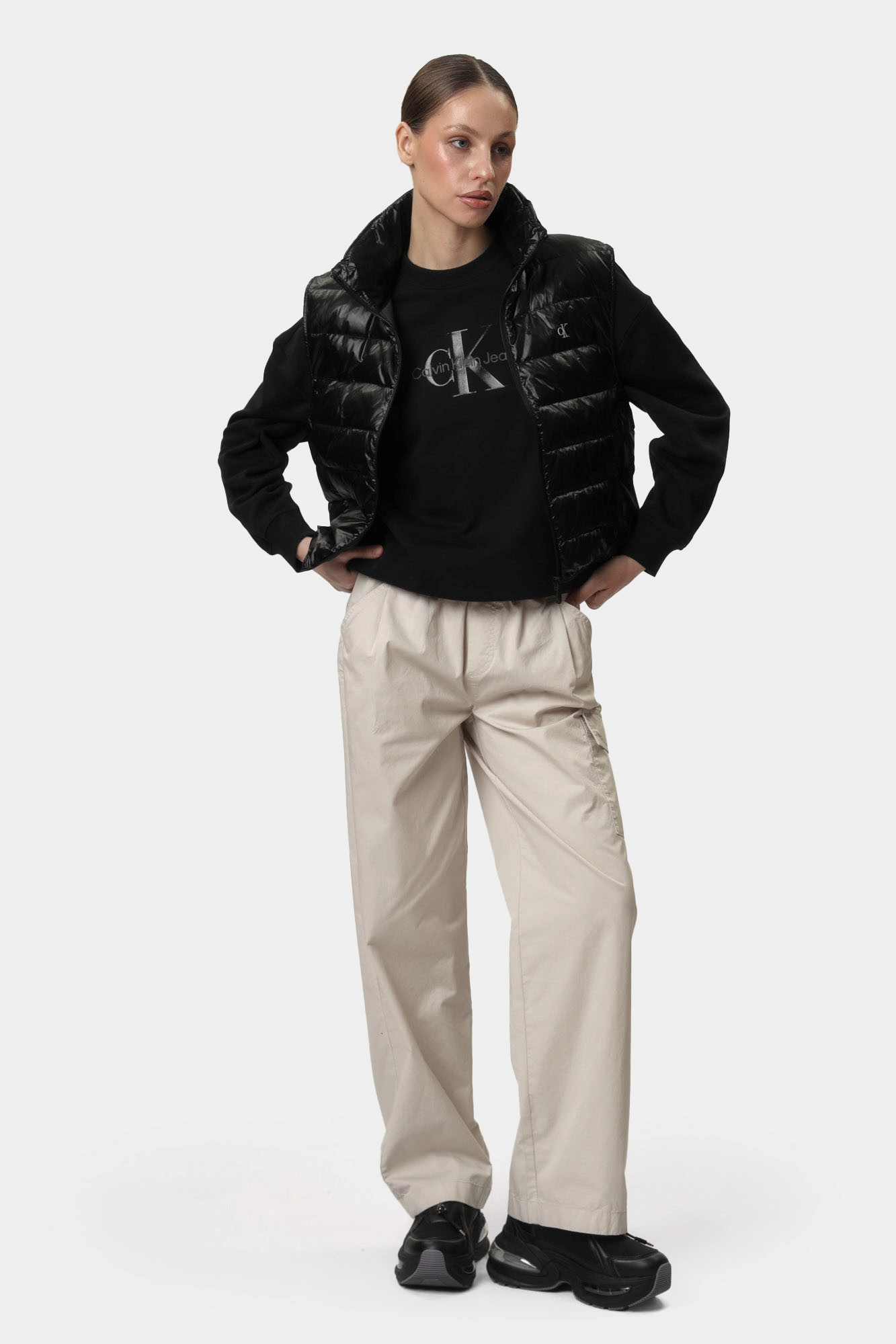 J20J224711 жилет calvin klein jeans 