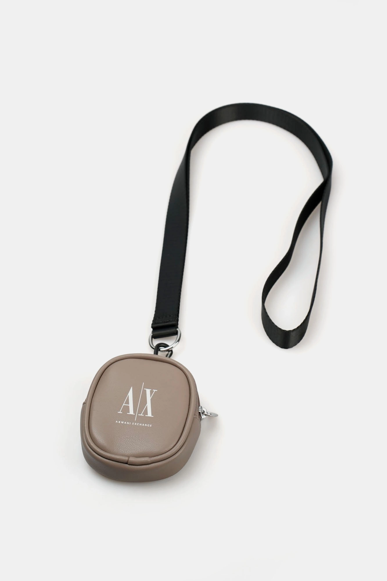 XM001261_AF15104 Чехол для наушников Armani Exchange Коричневый