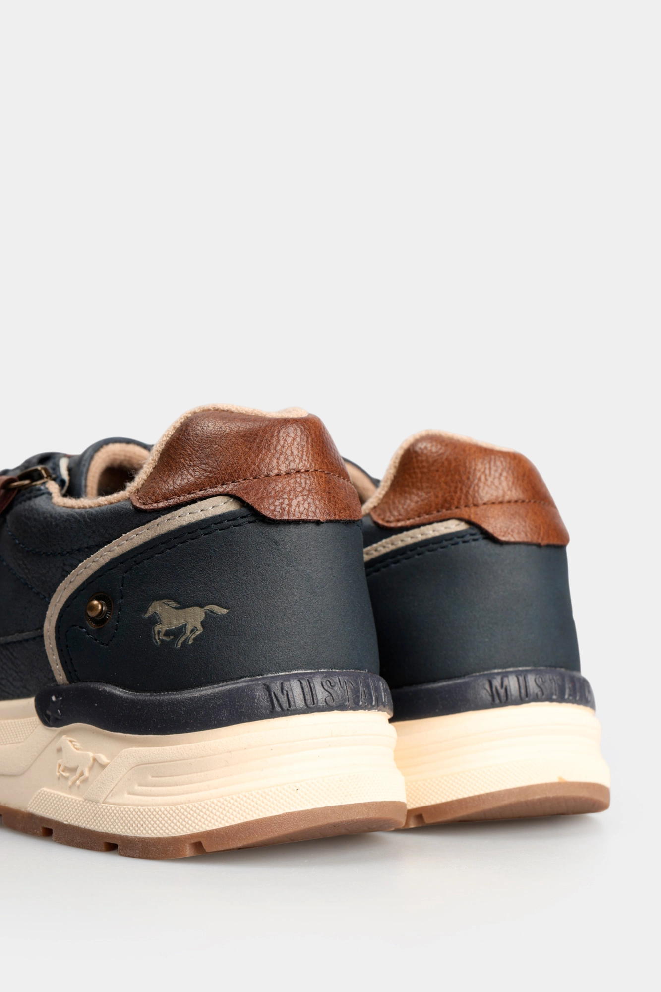 SU15M0051001 Кроссовки Mustang Синий