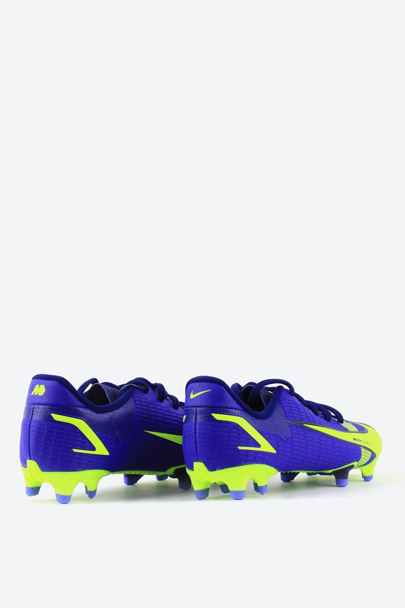 Nike football online store