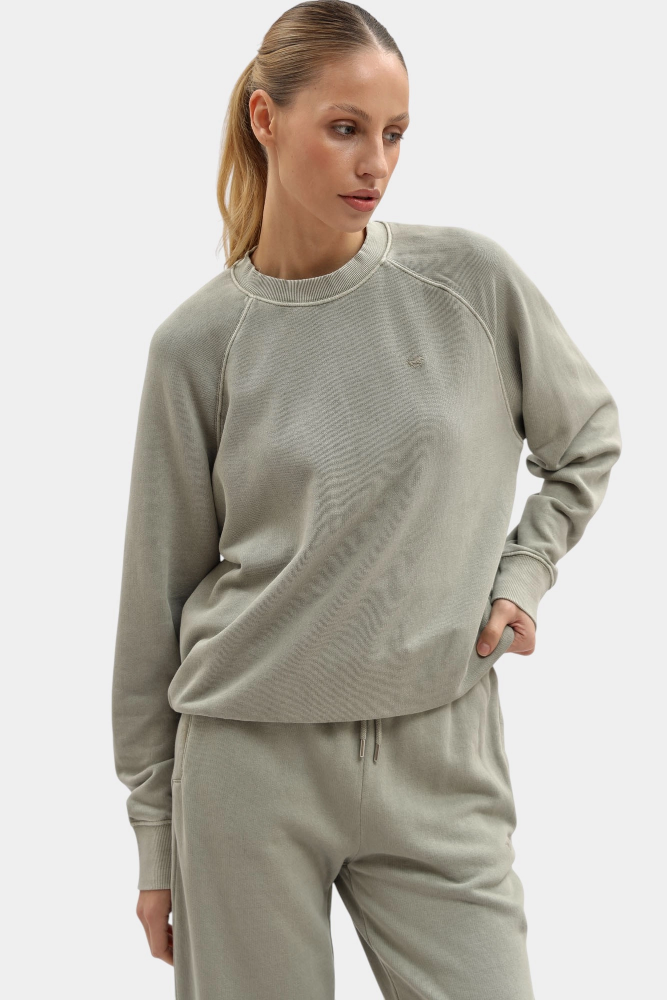 1016769 свитшот mustang