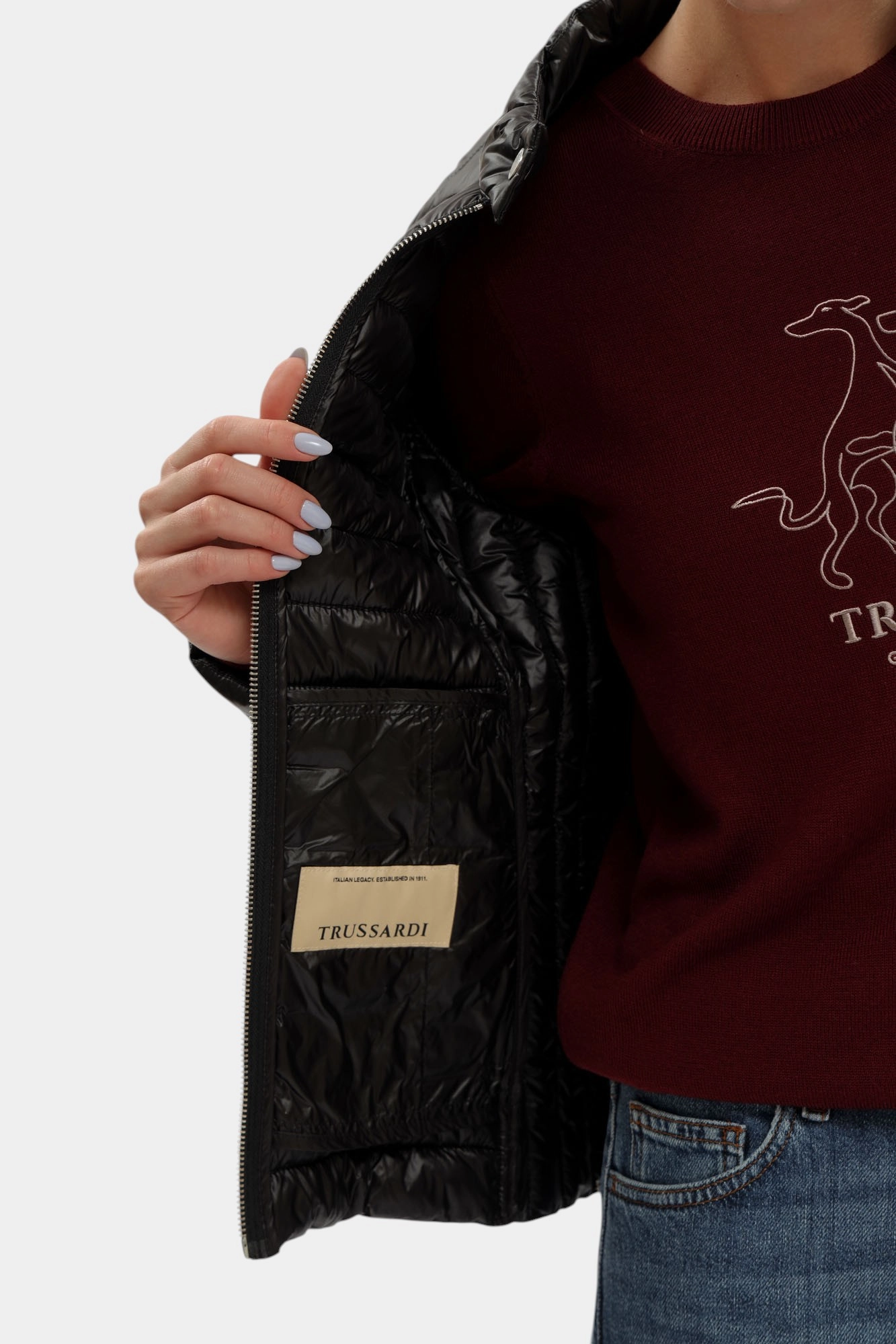 F326A000427N-WO800N31-08YU куртка trussardi 