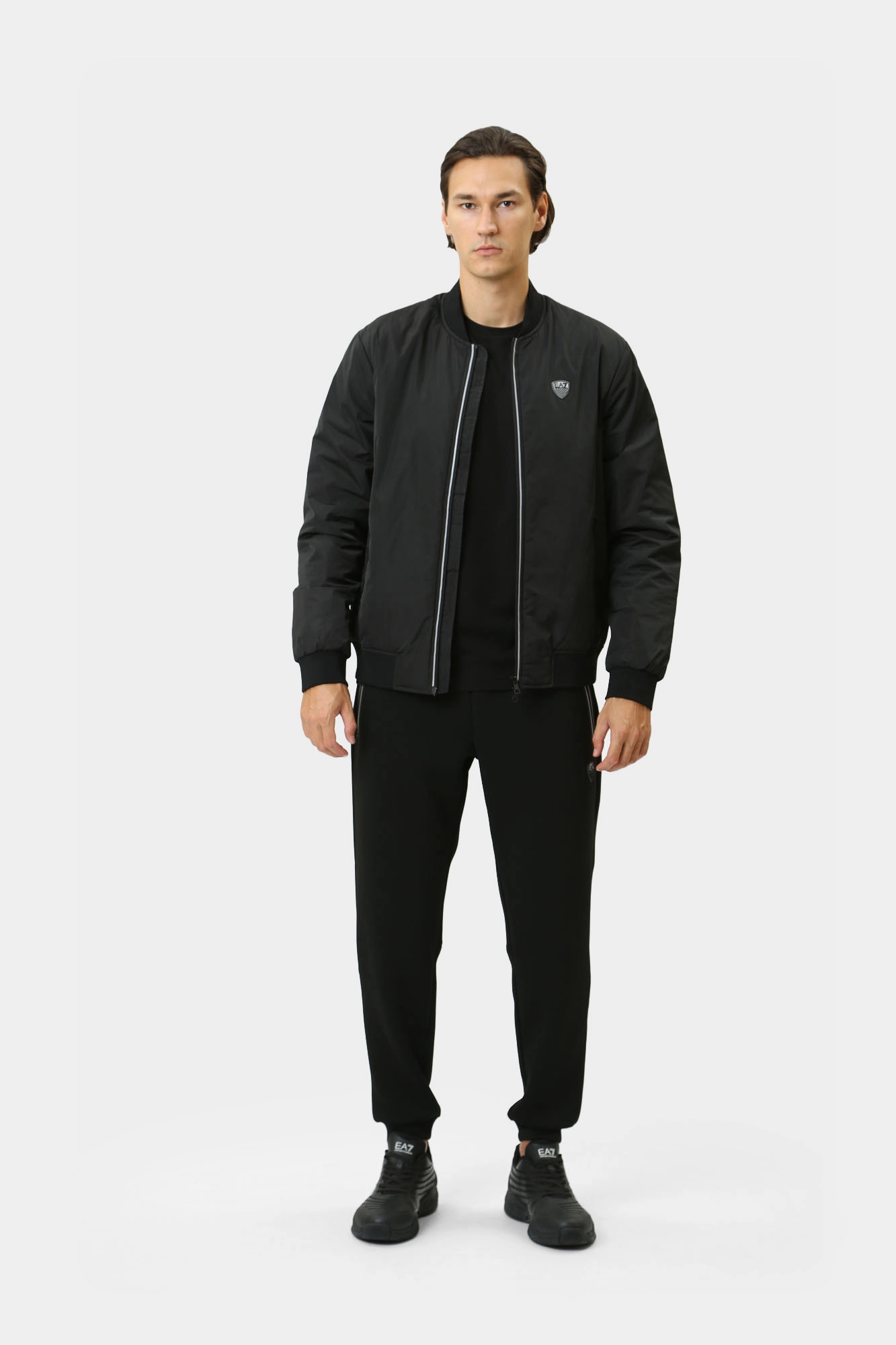 8NPB12_PN7LZ_1200 Бомбер EA7 Черный