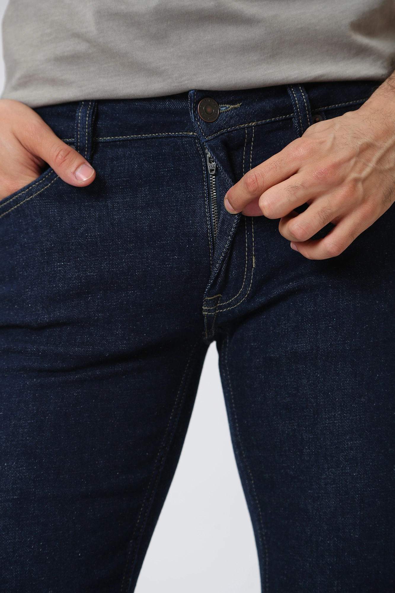 30037757_10015829 Джинсы Strellson Синий