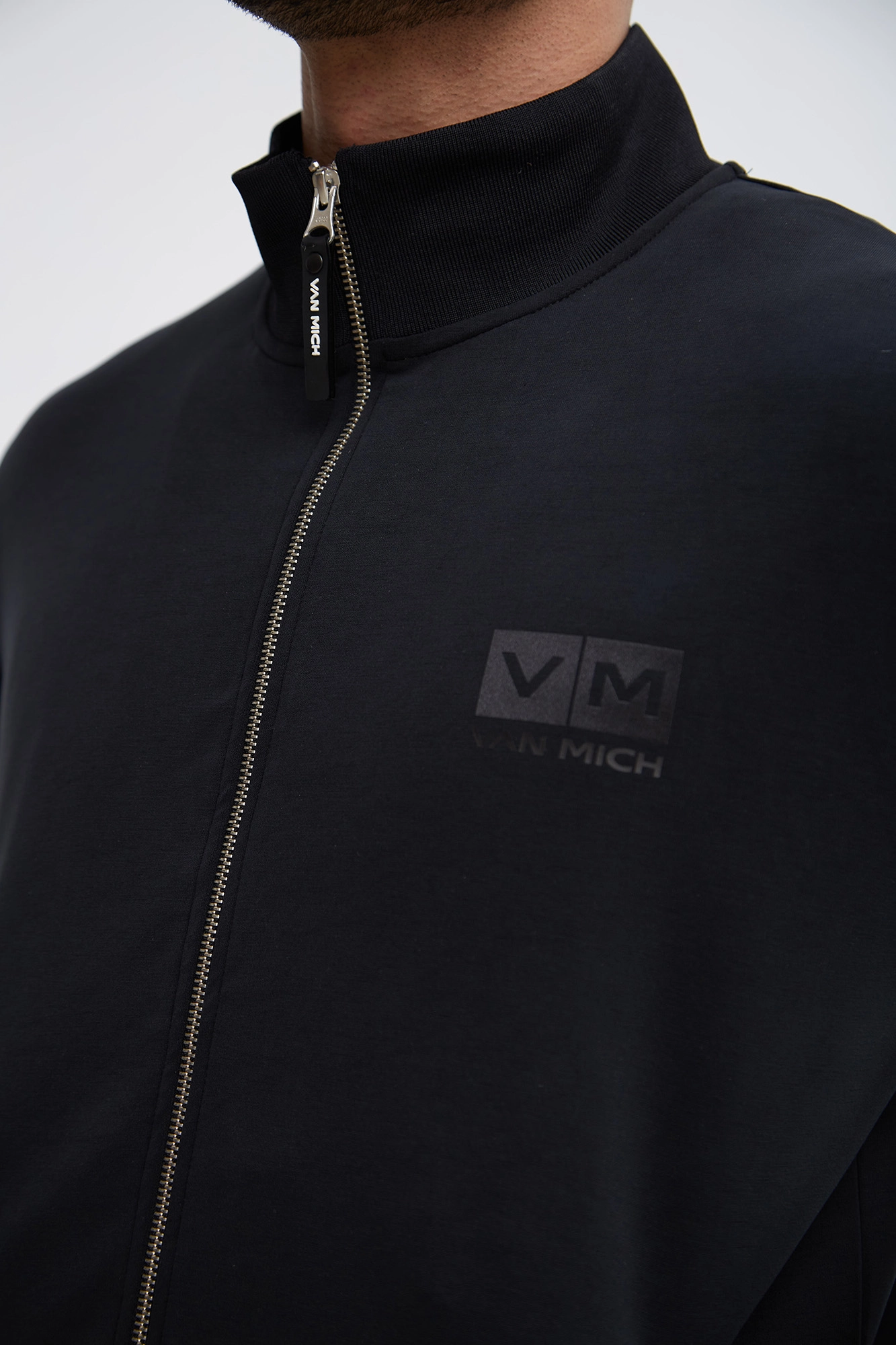 VM-231-53-020 Толстовка Van Mich Черный