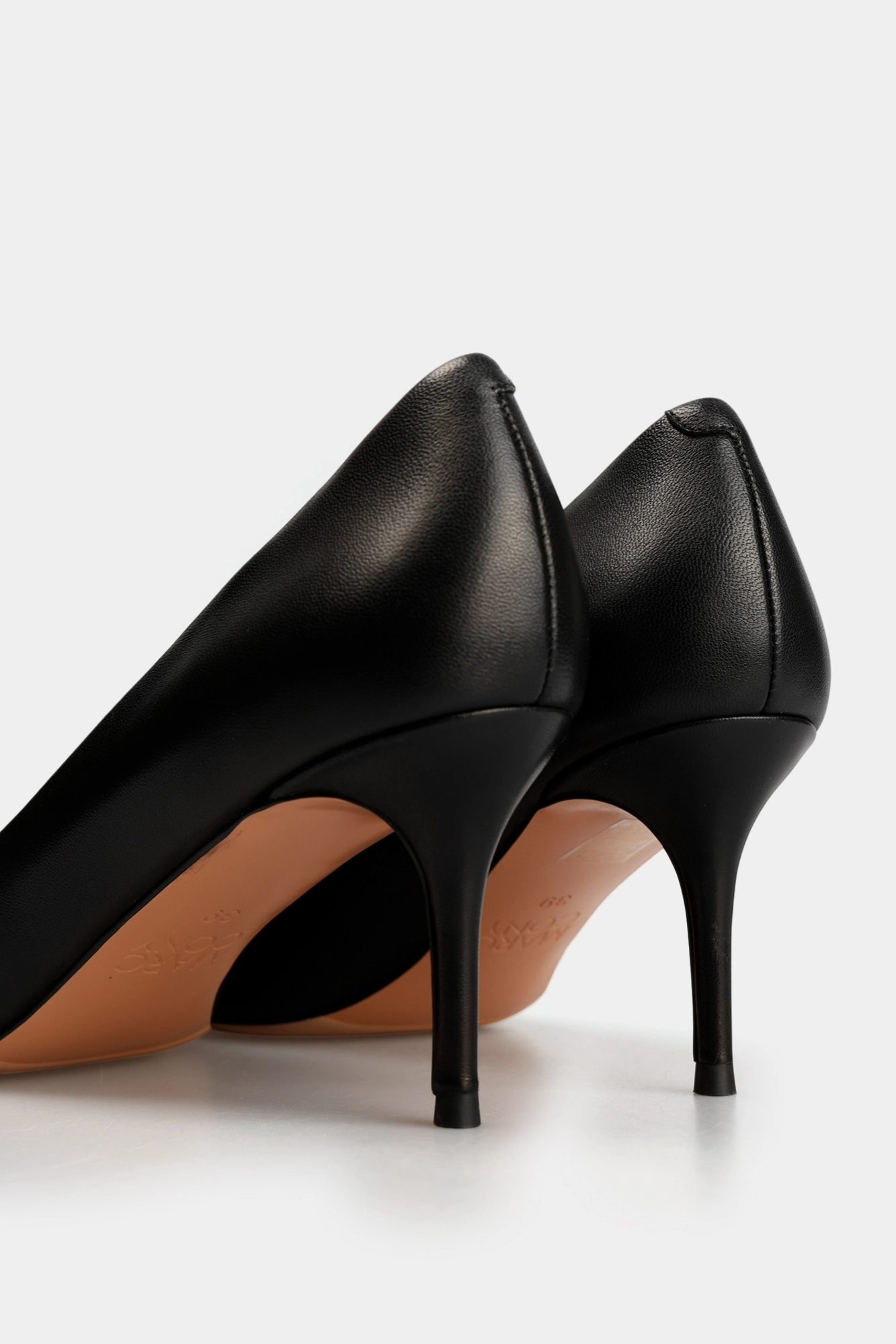 MCW024_01KK Туфли Marc Cony Черный