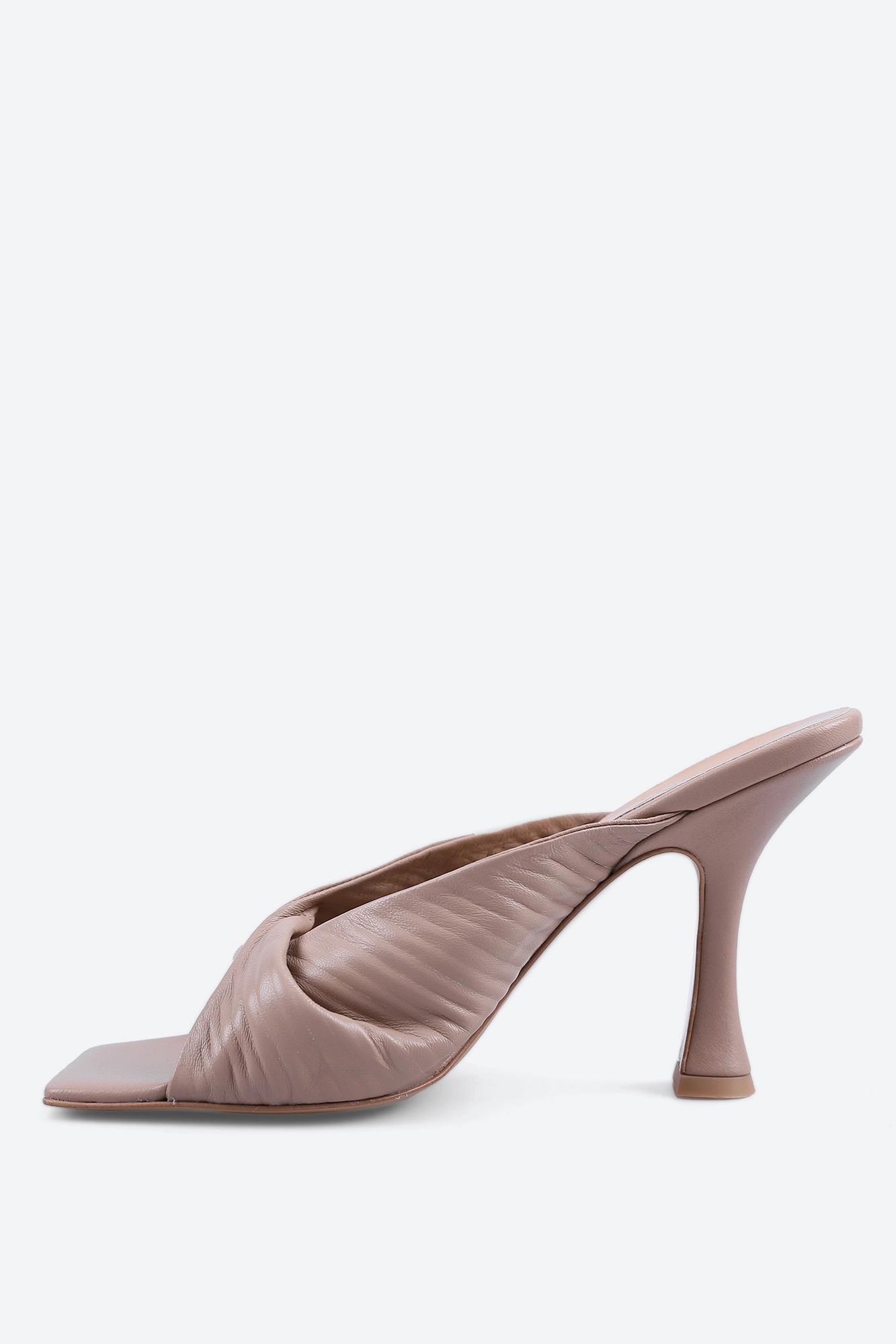 16-50D10 Мюли Marc Cony Бежевый