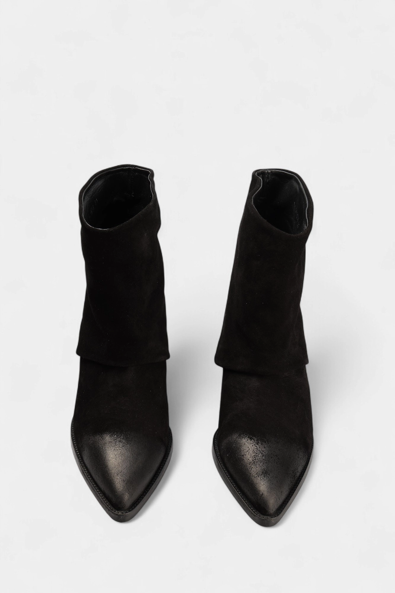 16-241K58 Казаки Marc Cony Черный