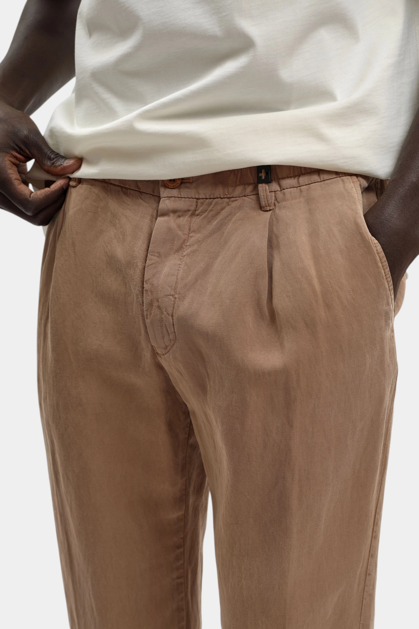 30102699_10015385 Брюки льняные чиносы Strellson Бежевый