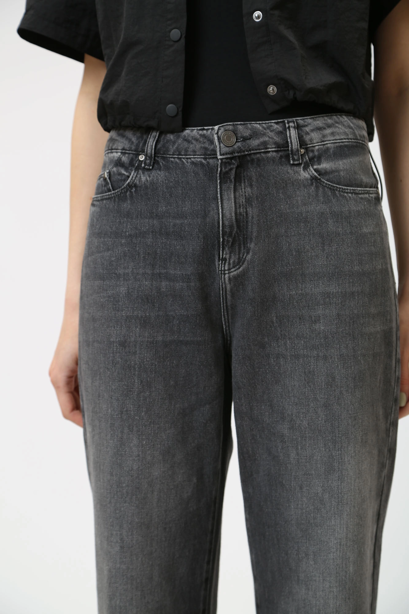 240W1104 брюки джинсовые karl lagerfeld 