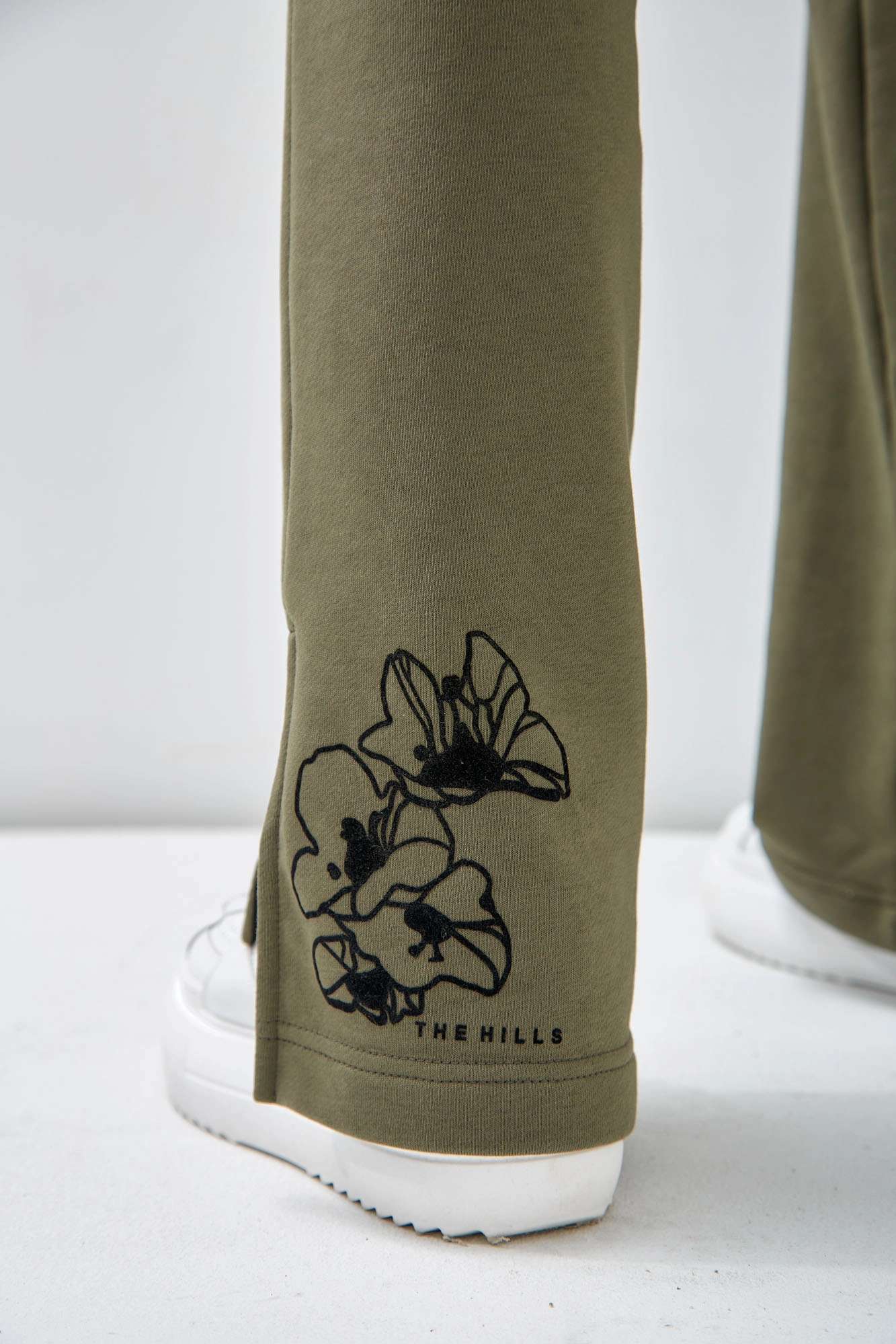 W-241-P-20-0066 брюки спортивные the hills 