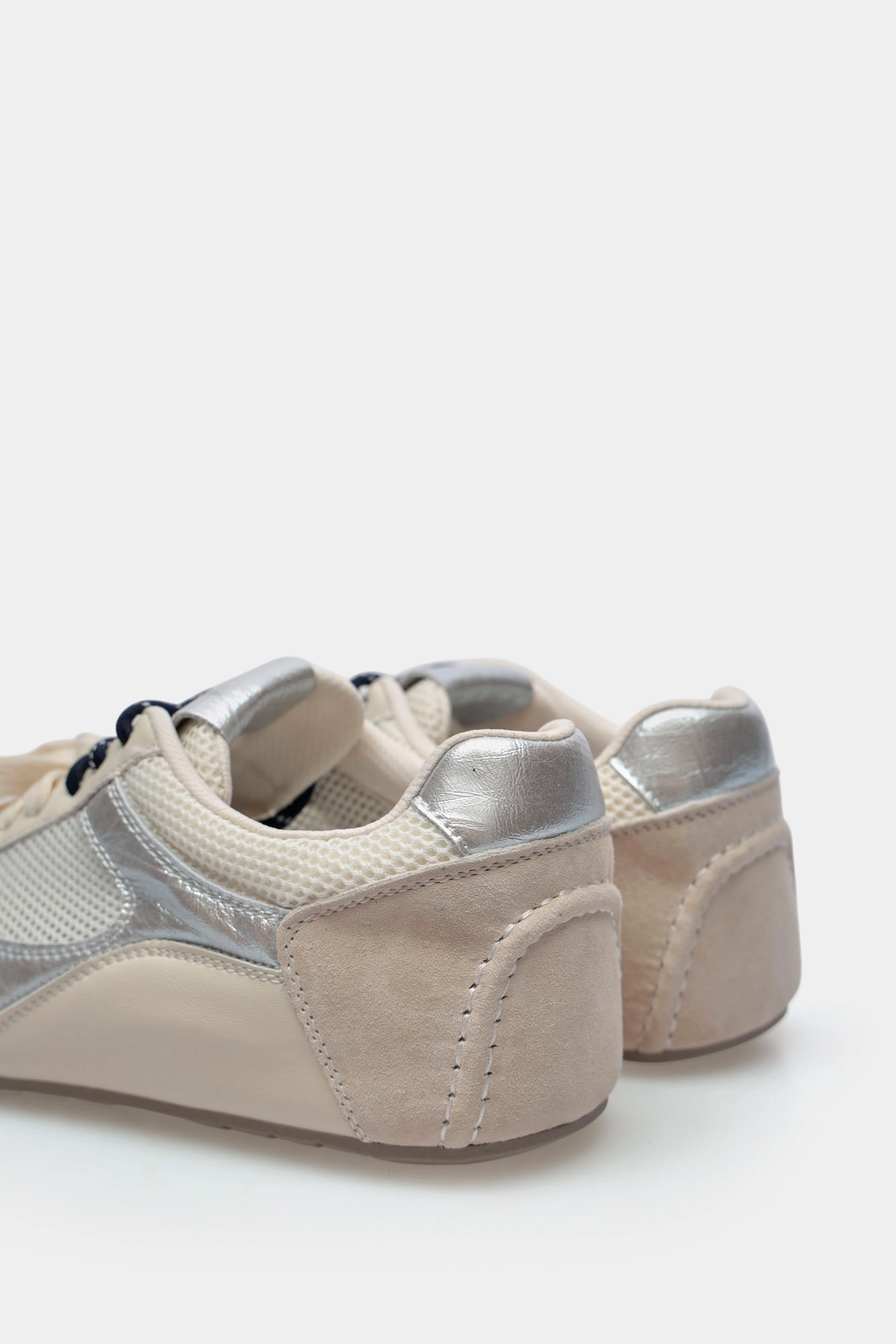 S8-5052-1 Кроссовки Graciana Бежевый