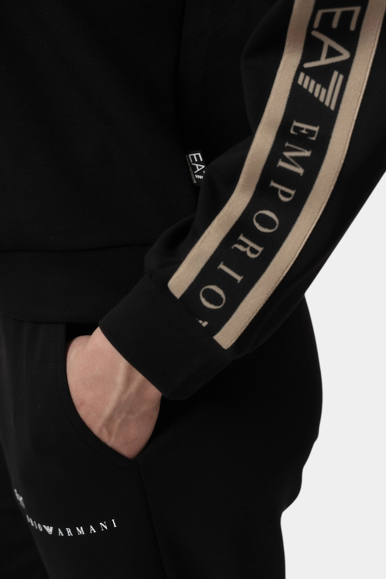 7W000283_AF12501 костюм спортивный ea7 