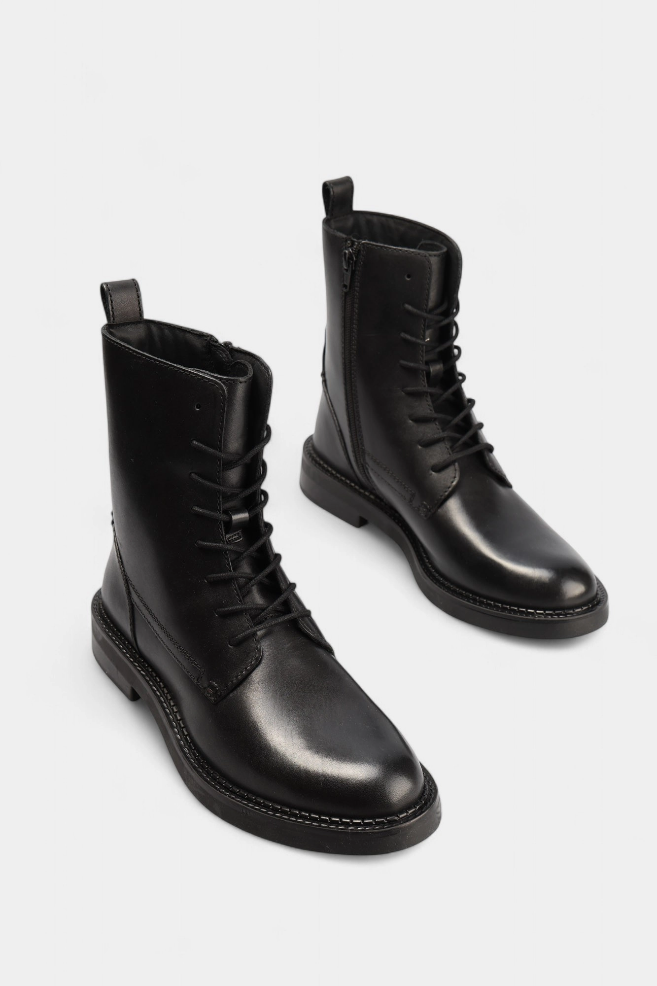 D56WYG00043 Ботинки Geox Черный