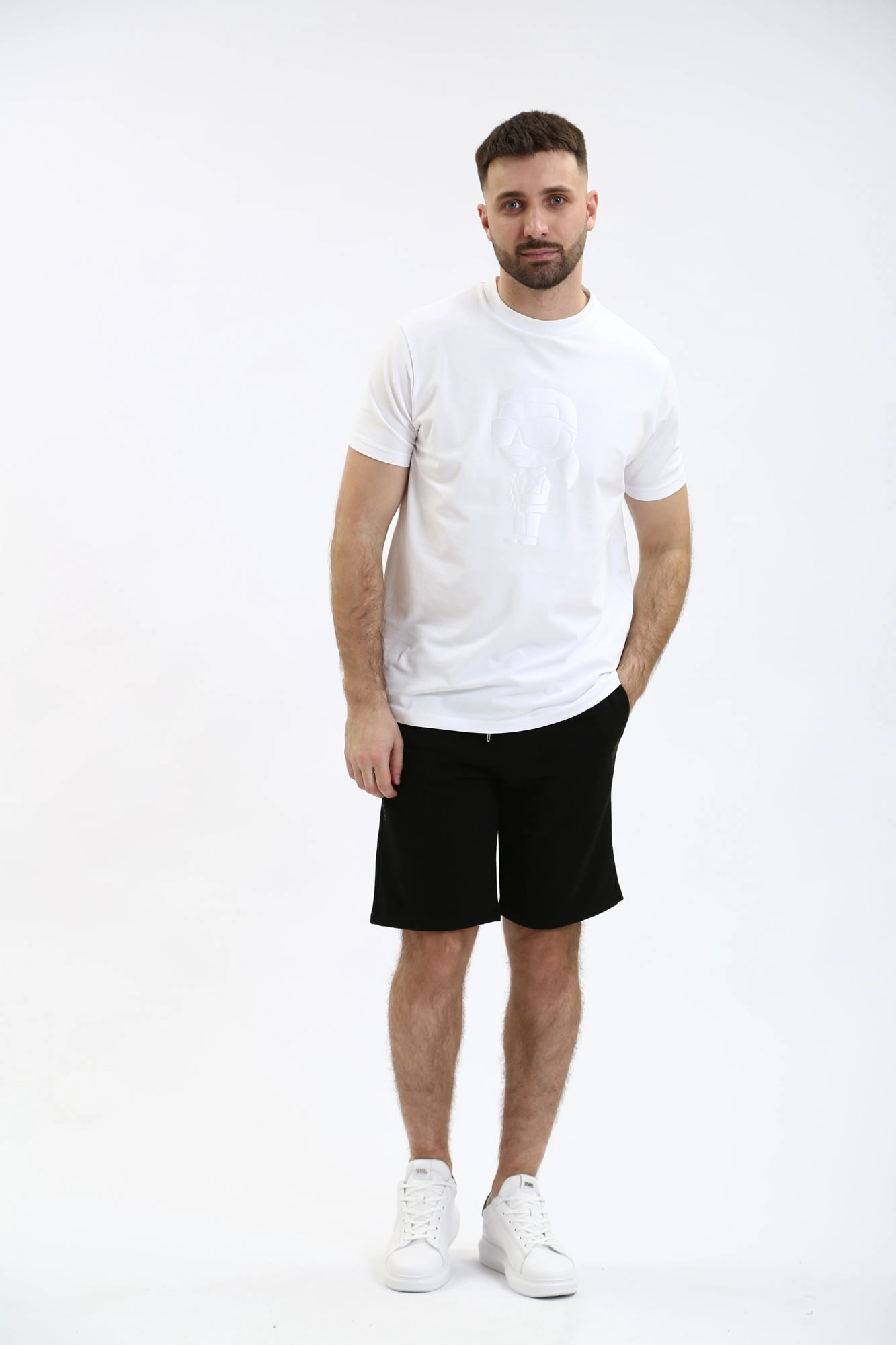 541900_705403 Шорты трикотажные Karl Lagerfeld Черный