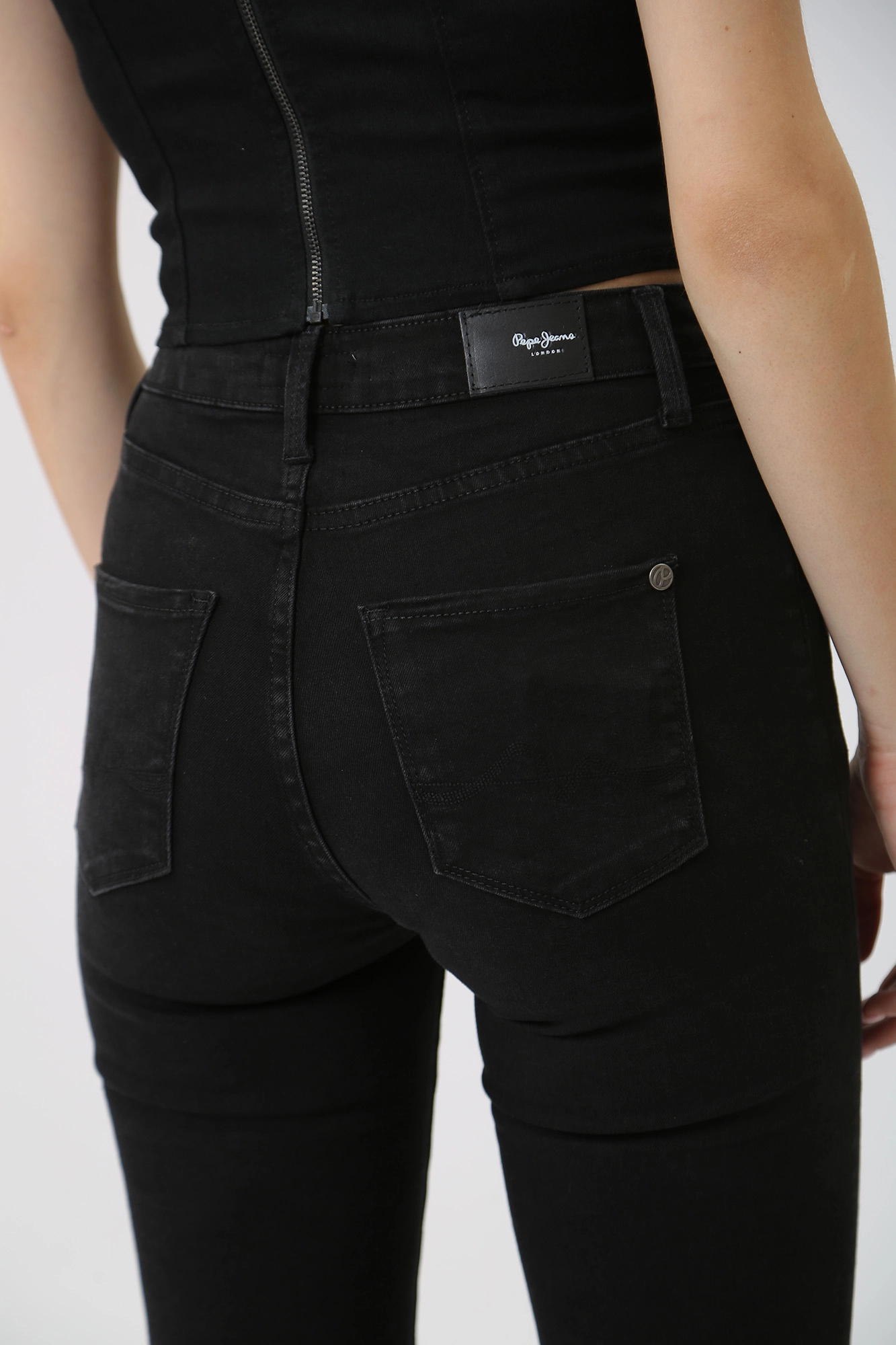 SKINNY FIT FLARE UHW Pepe Jeans PL204595XG6.000 Med Online.ru