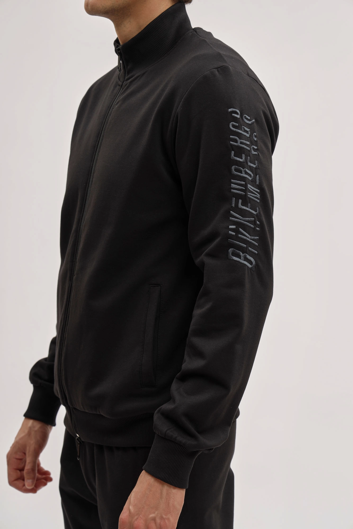 BMF1118 Толстовка Bikkembergs Черный