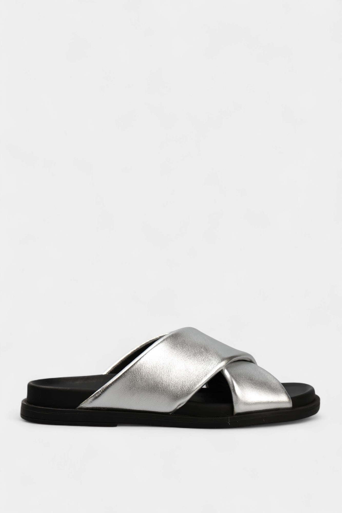 D55YWB000Y2C Сабо Geox Серебряный