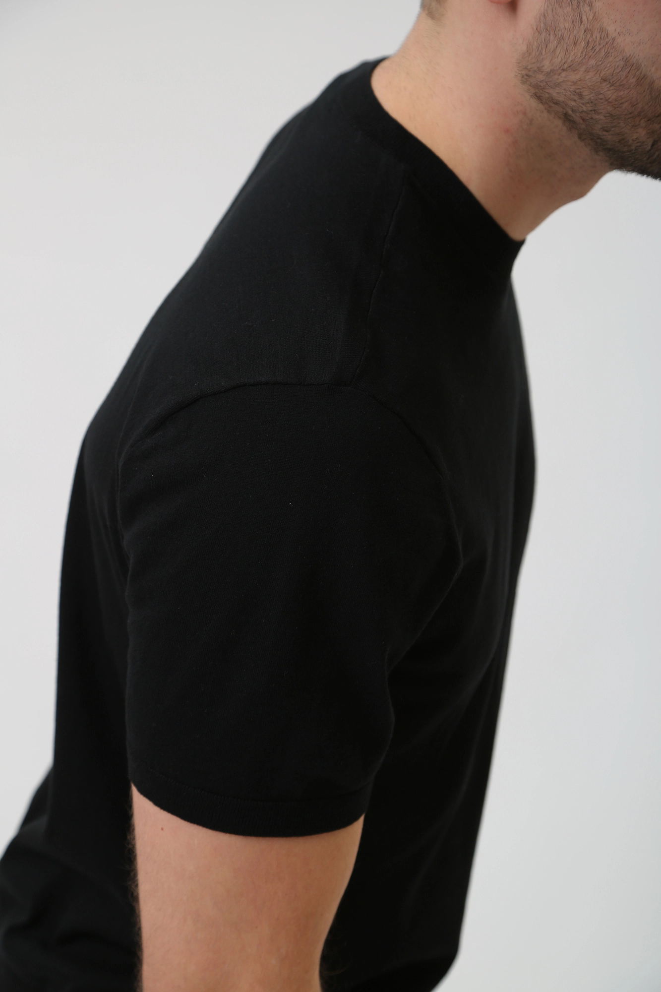 8NZM5C_ZM3JZ Футболка трикотажная Armani Exchange Черный