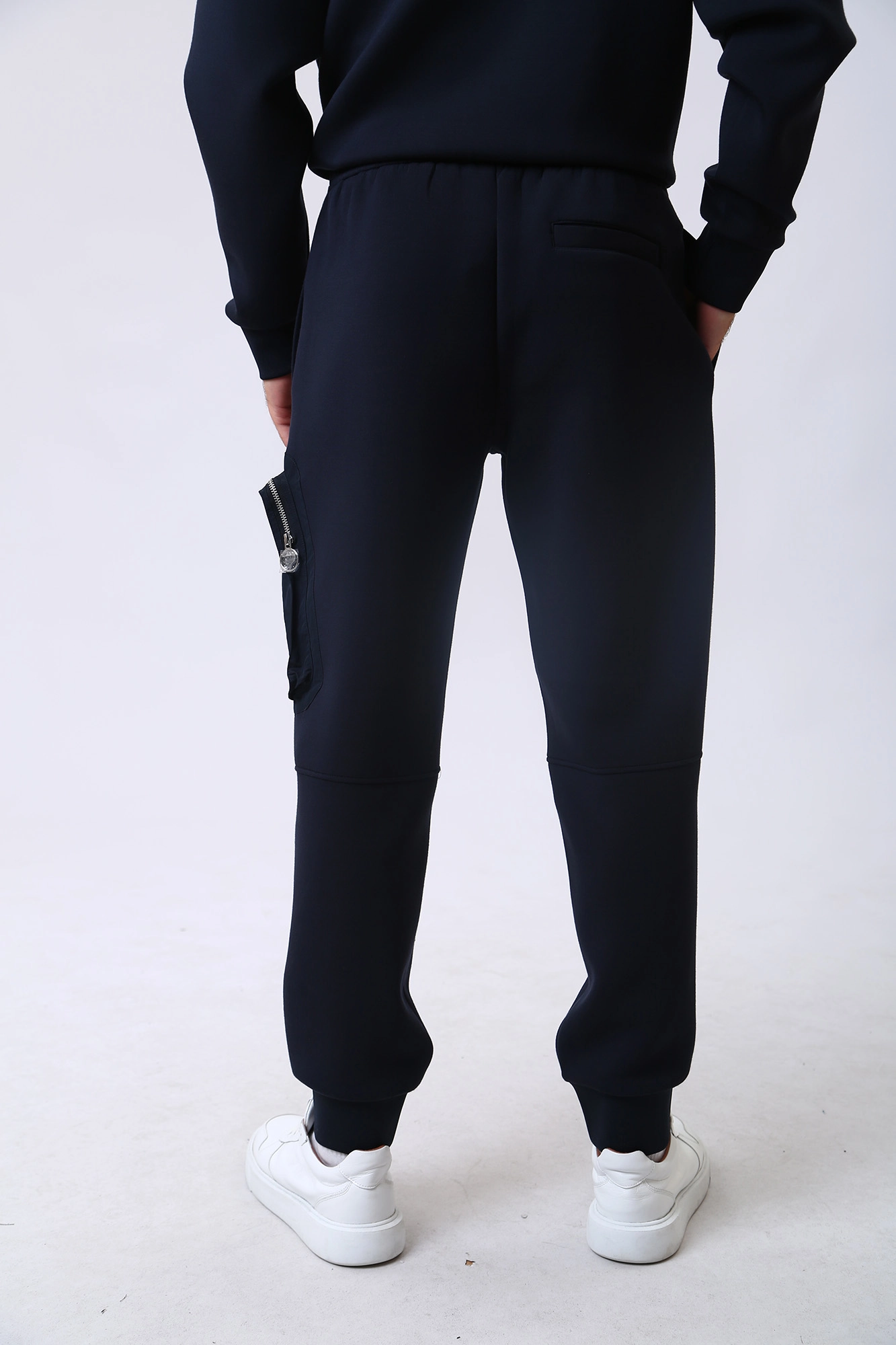 6LZPHW_ZJYBZ Брюки спортивные Armani Exchange Синий