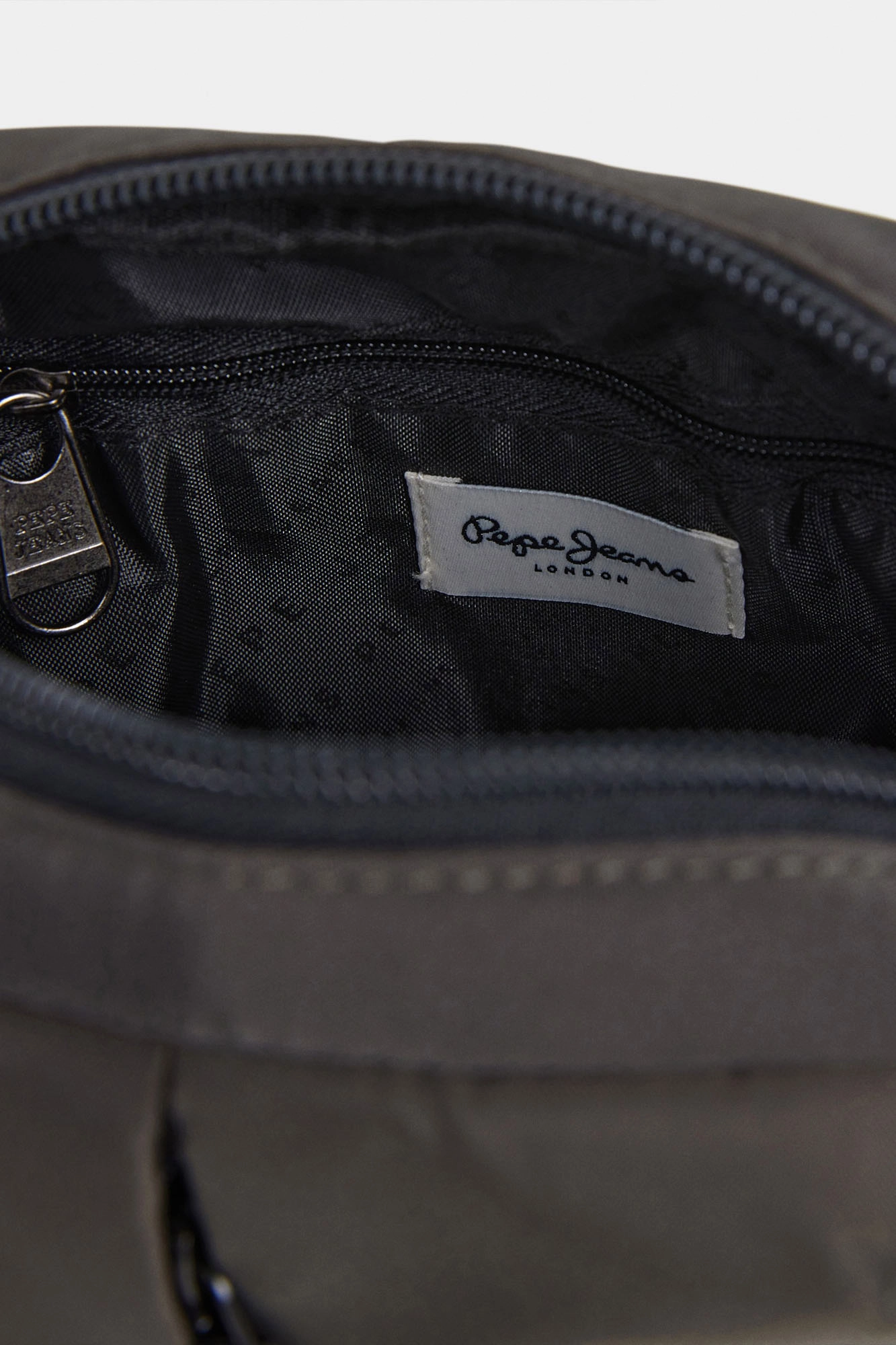 PM0300003 Сумка Pepe Jeans Черный