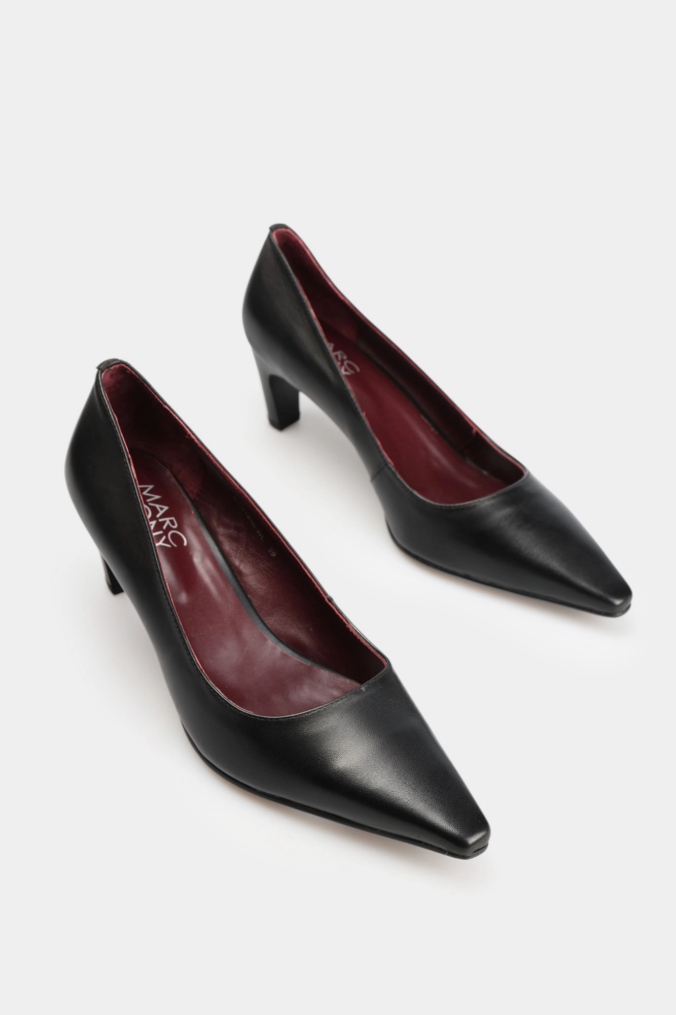 MC2180 Туфли лодочки Marc Cony Черный