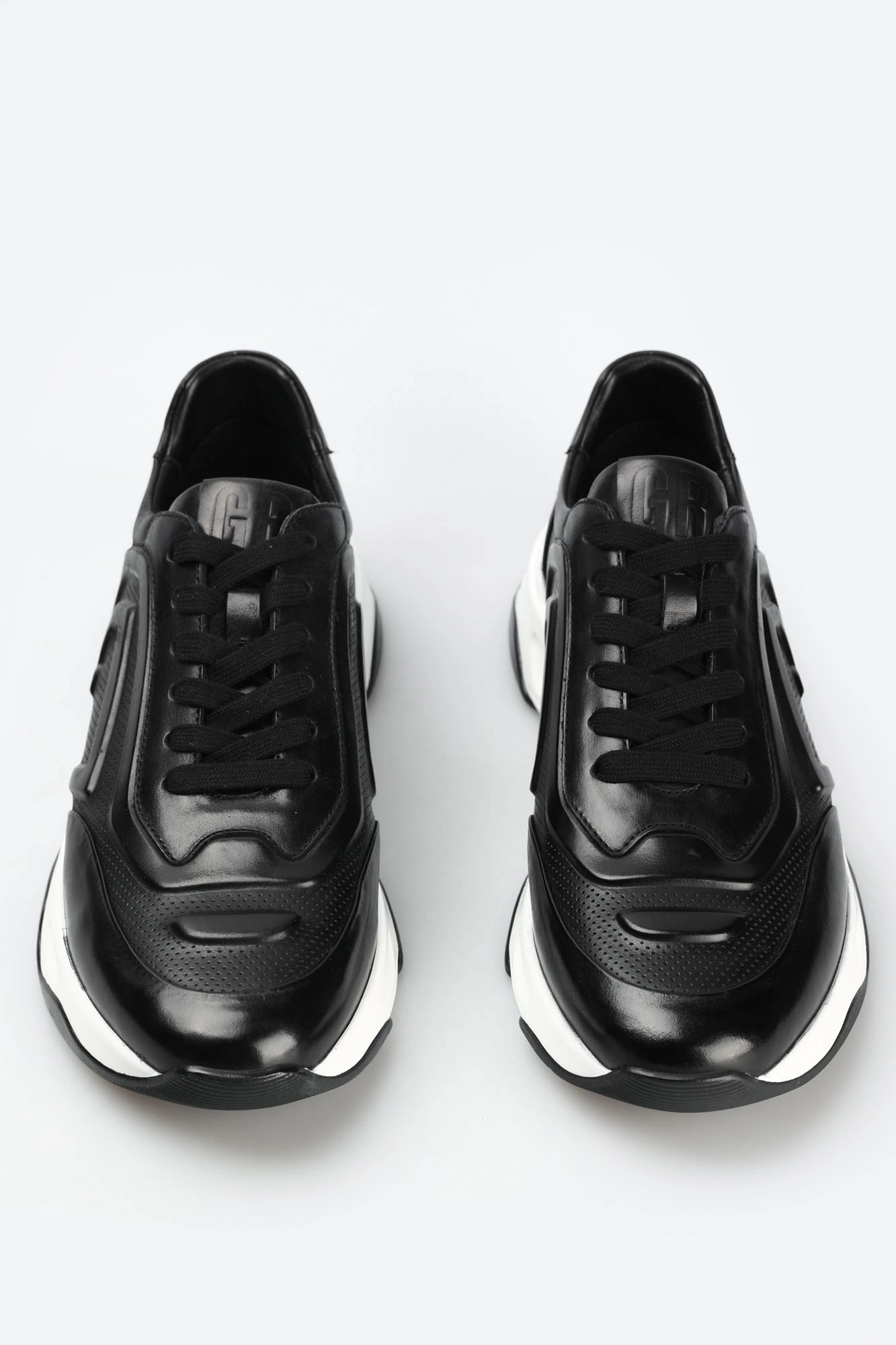 V557-46 Кроссовки Graciana Черный