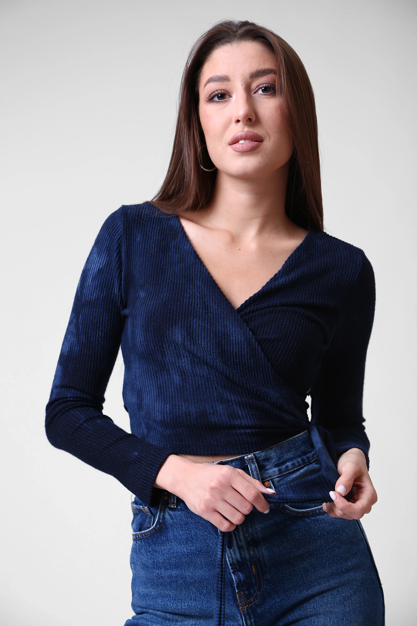 81013-61123 топ с длинным рукавом ltb