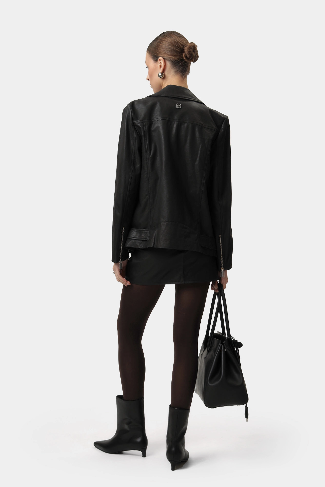 XW000218_AF10854 куртка кожаная armani exchange 