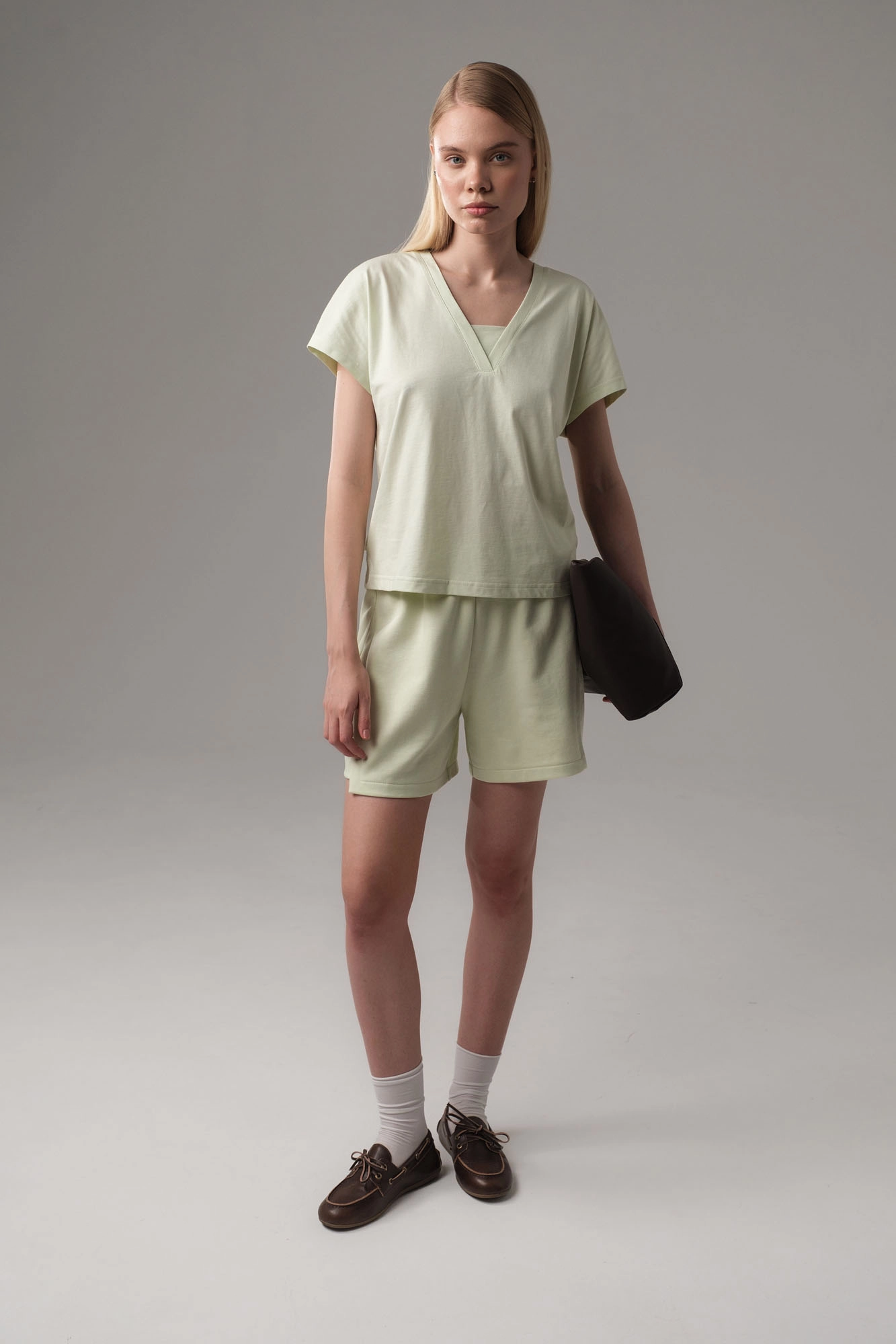 W-251-THT-22-0168 футболка the hills 