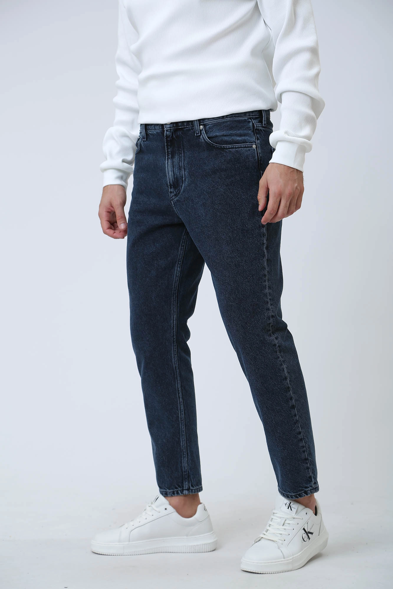 Calvin klein jeans online hotsell