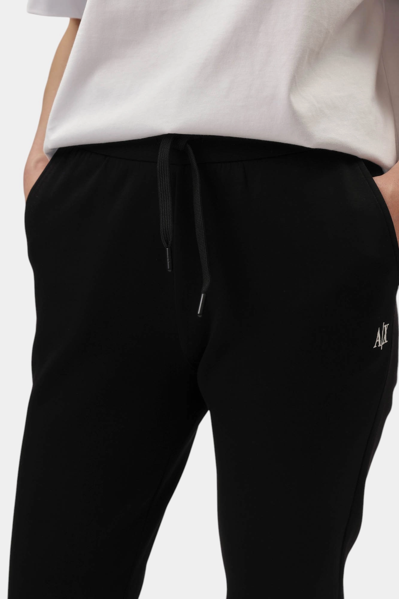 XW000824_AF10818 брюки спортивные armani exchange 