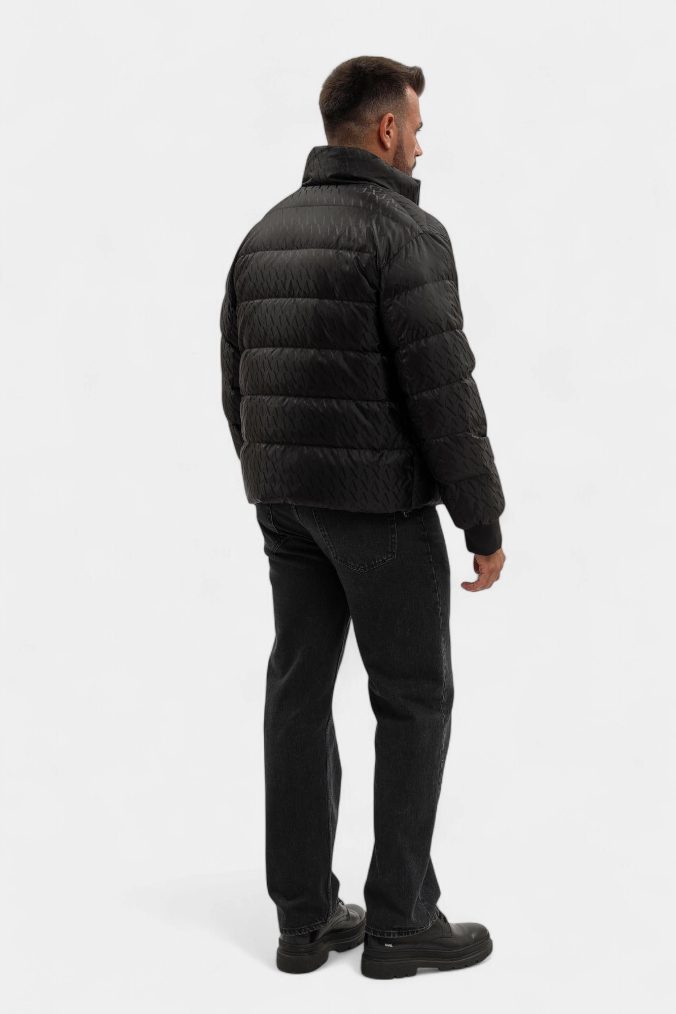 XM001580_AF16628 Куртка пуховая Armani Exchange Черный