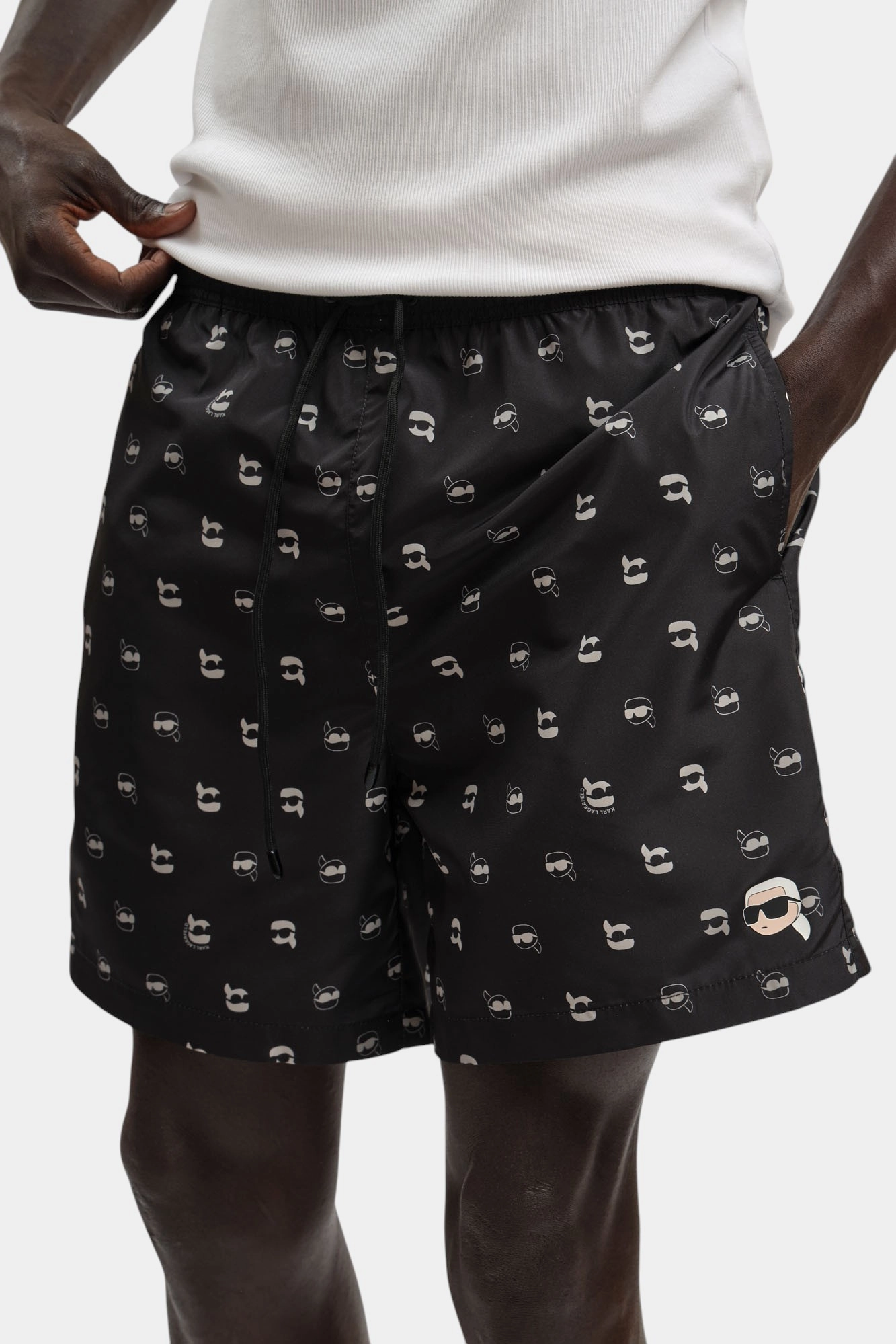 A3M46007 Шорты Karl Lagerfeld Черный