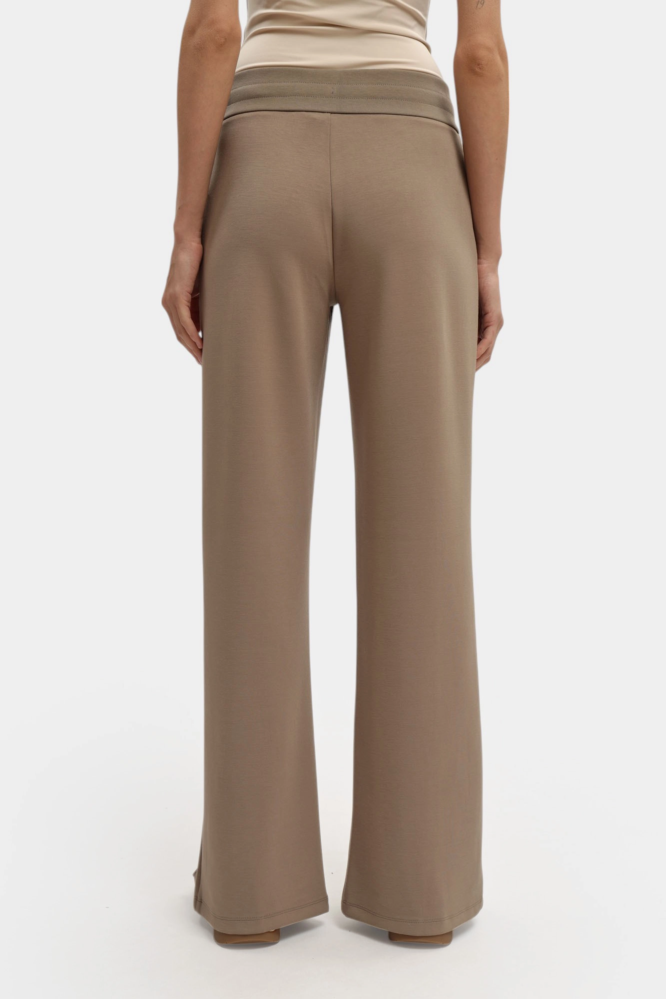 XW001289_AF16111 брюки спортивные armani exchange 