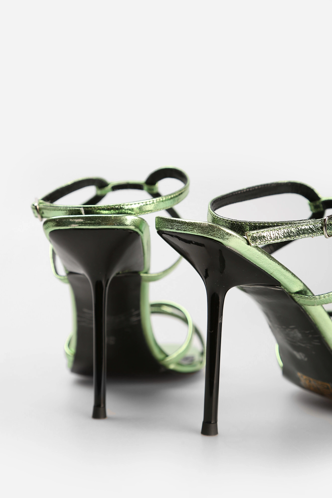 22-D108-01 Босоножки The Hills Зеленый