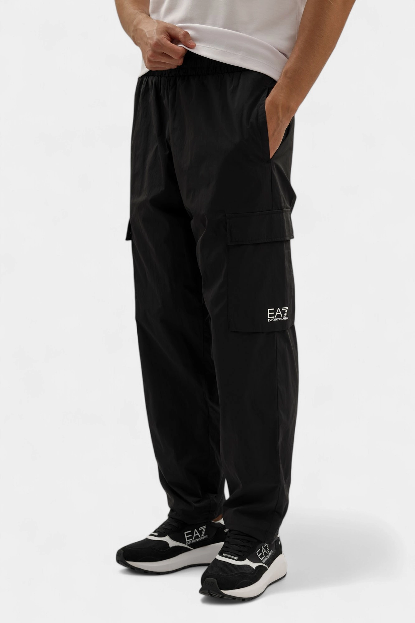 7M000953_AF13190 Брюки EA7 Черный