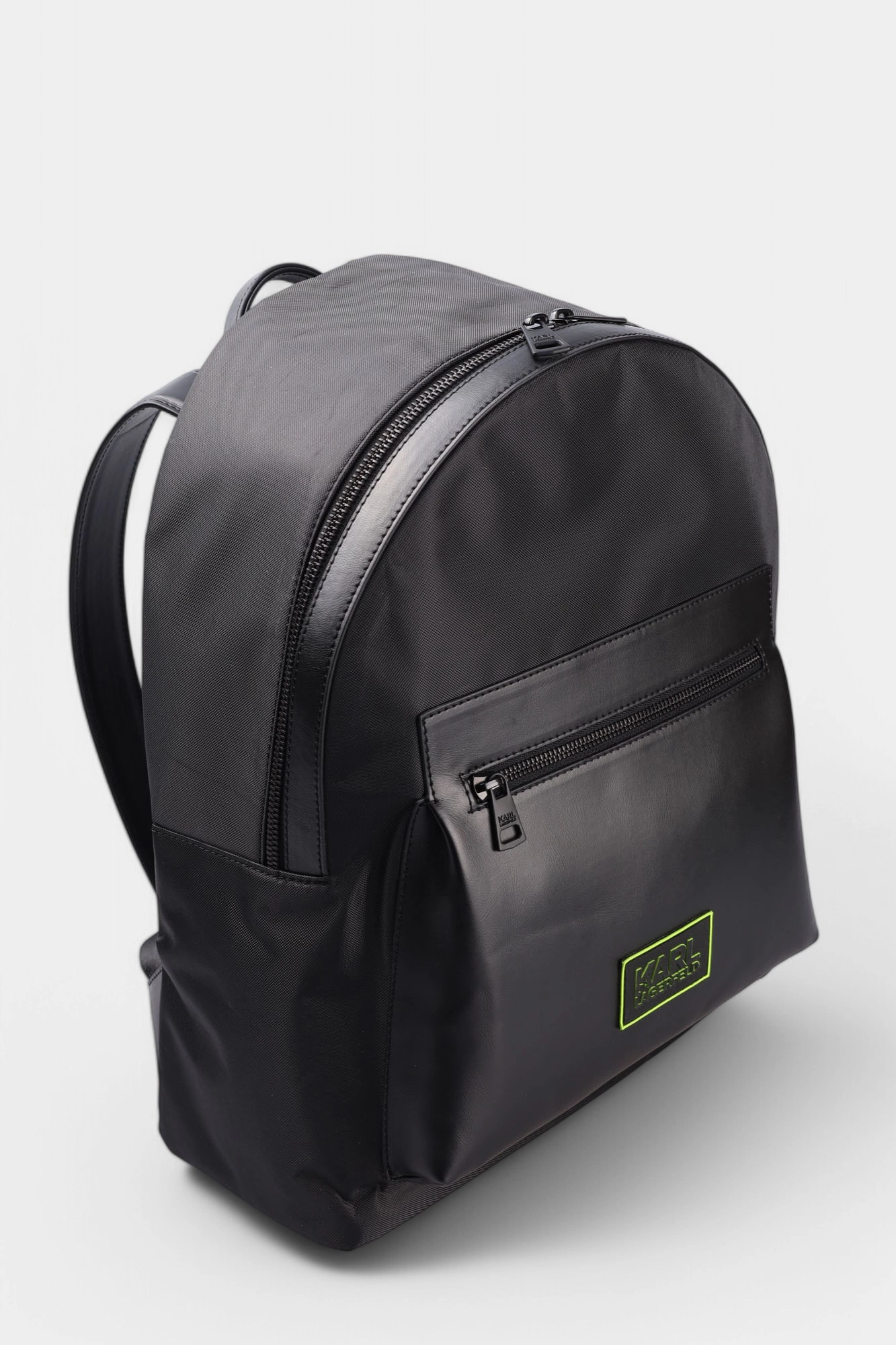552191_805908 Рюкзак Karl Lagerfeld Черный