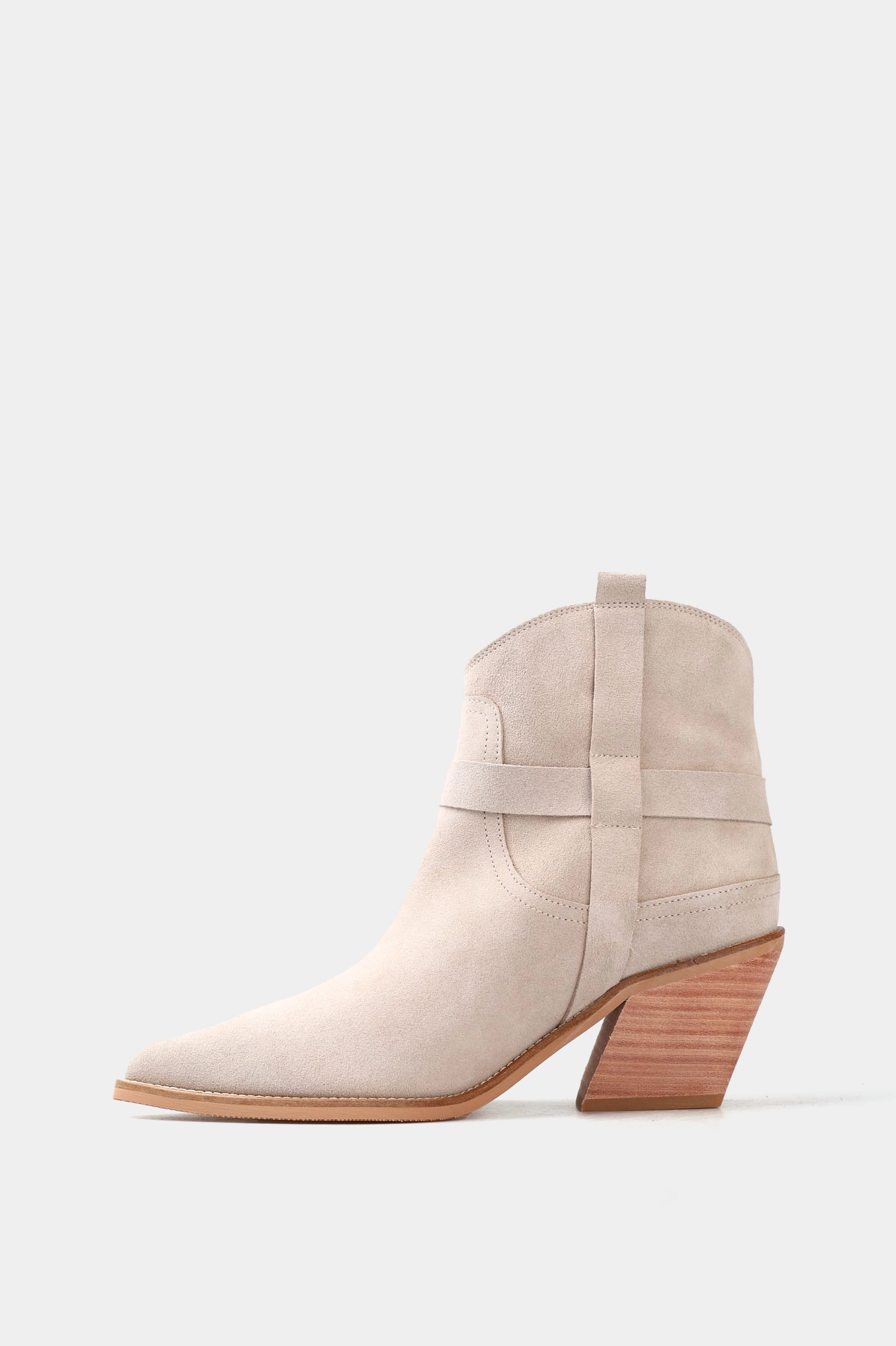 16-241K-44 Казаки Marc Cony Бежевый