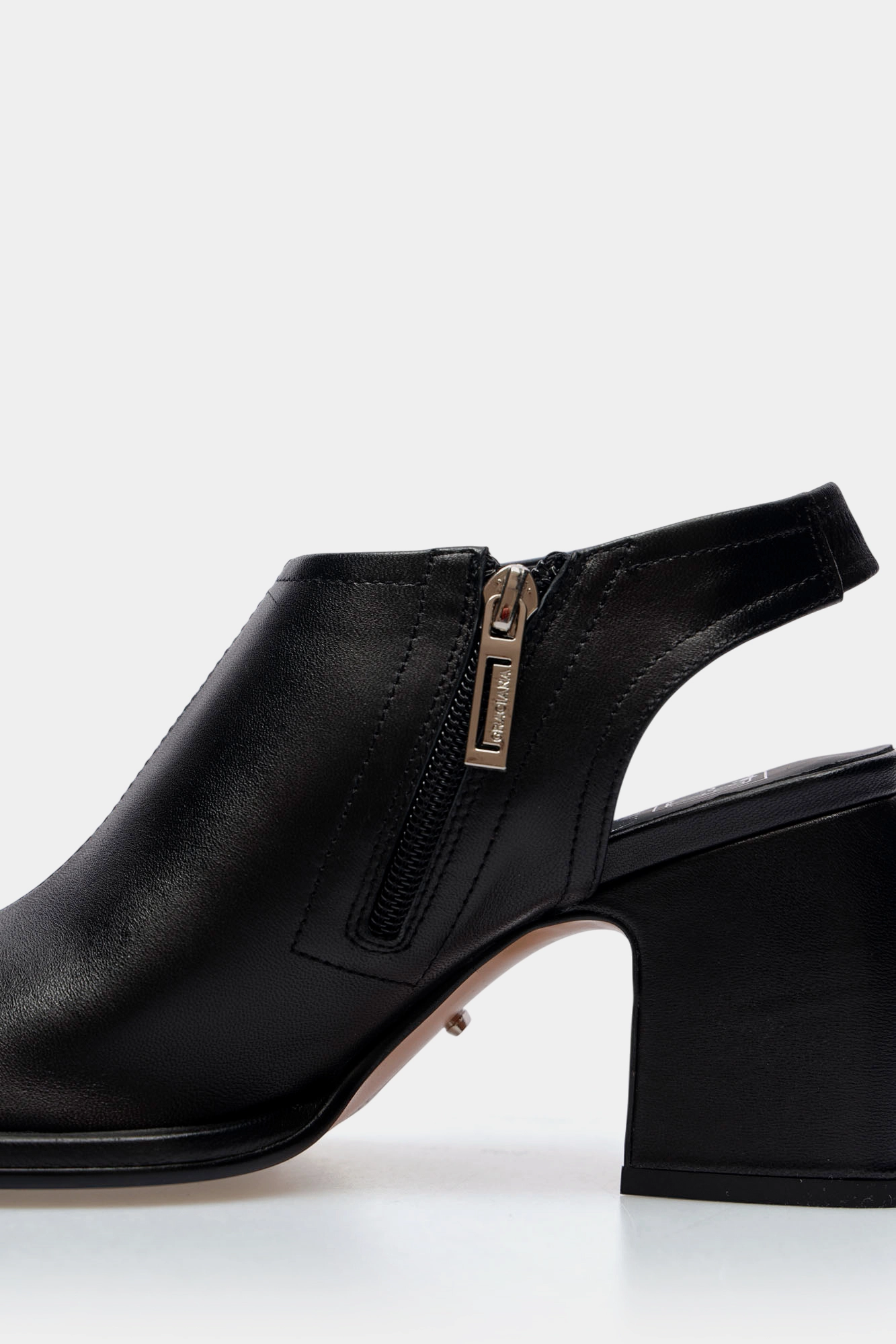 1322-5 Туфли Graciana Черный