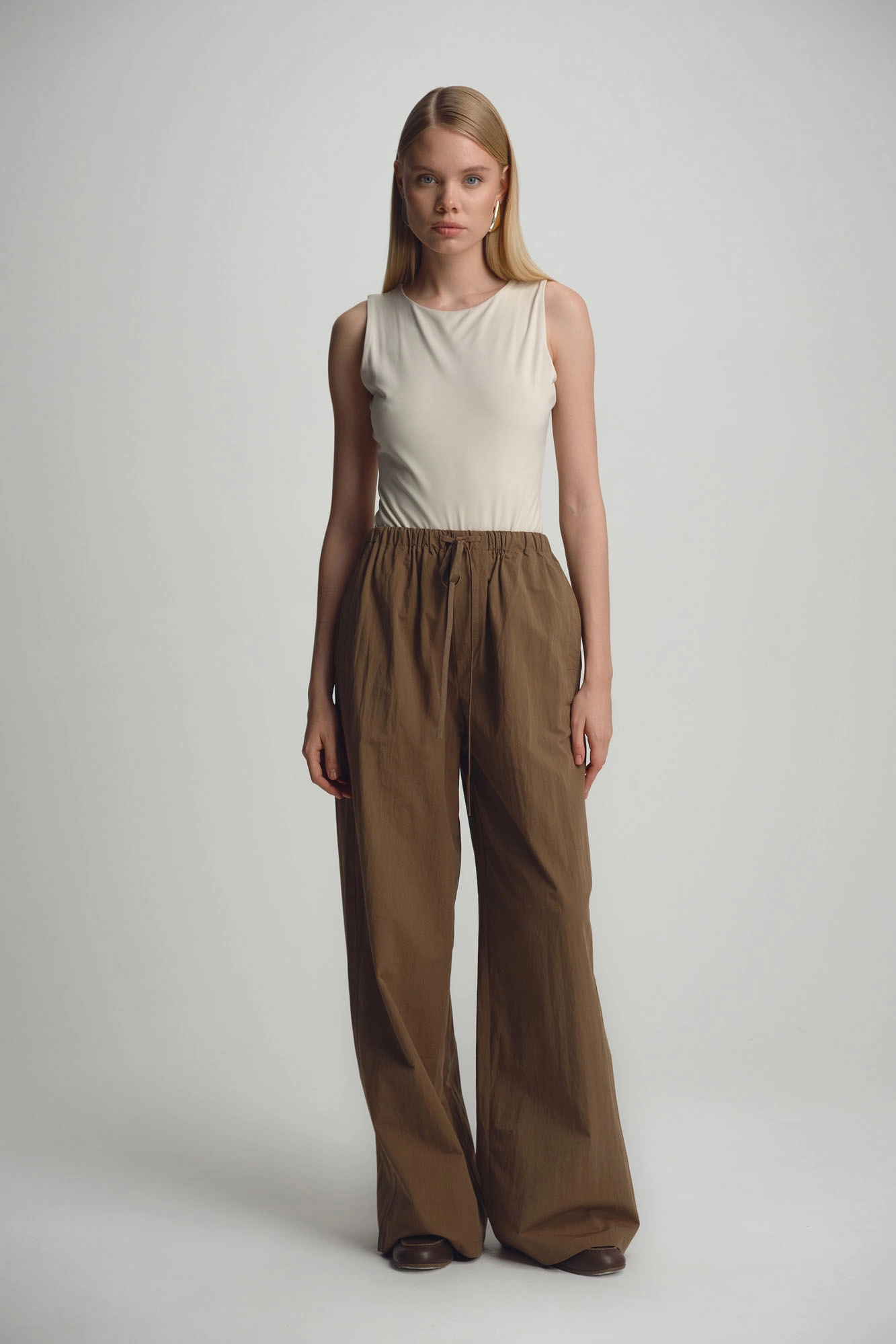 W-250-VA-A24672 брюки широкие the hills 