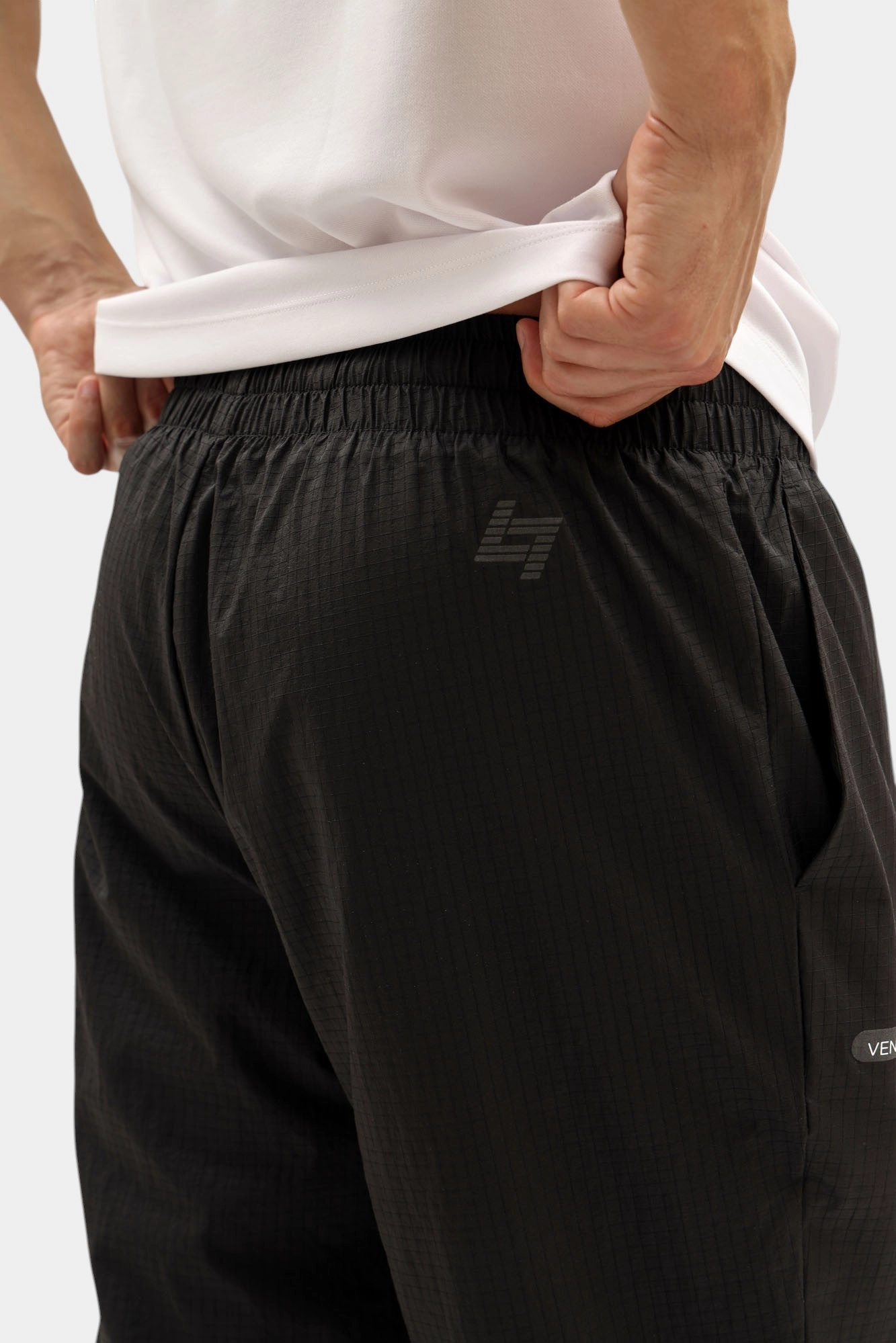 7M000646_AF13415 Костюм спортивный EA7 Черный