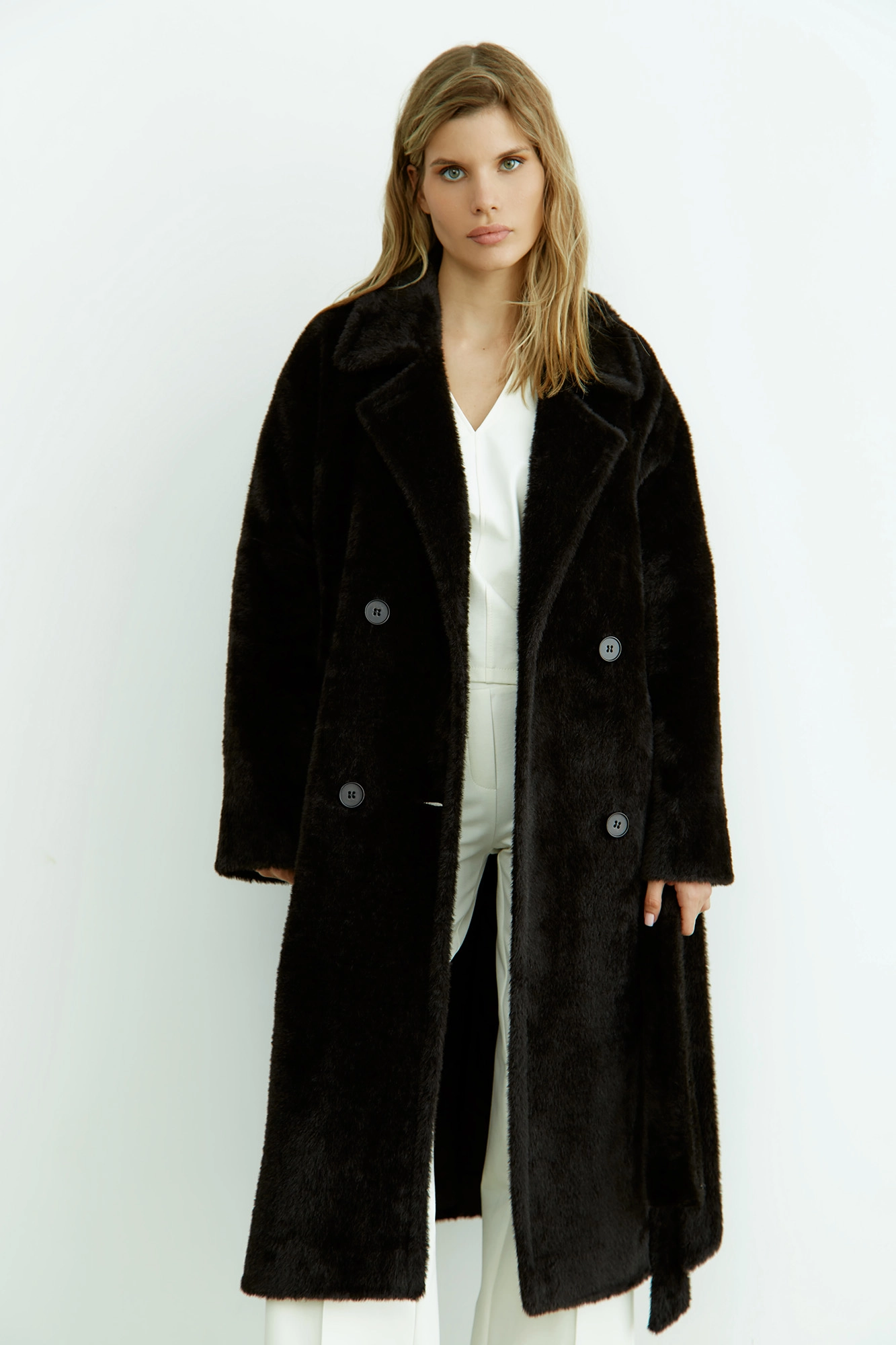 W-232-ZM-989УНО шуба the hills 