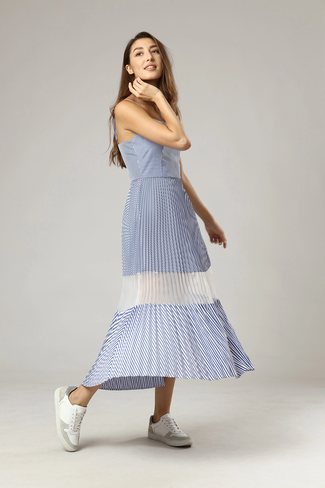 3HYA58_YNXNZ платье макси armani exchange 