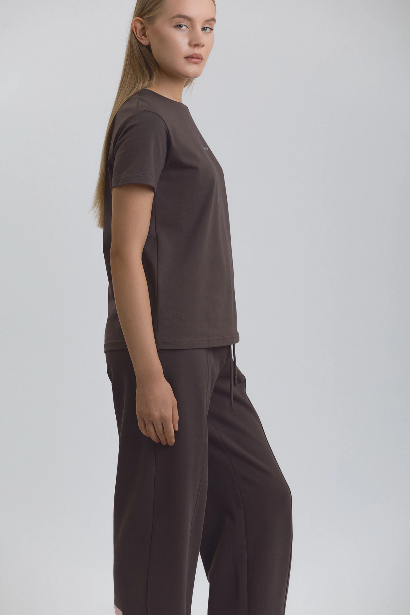 W-252-P-22-0305 футболка the hills 