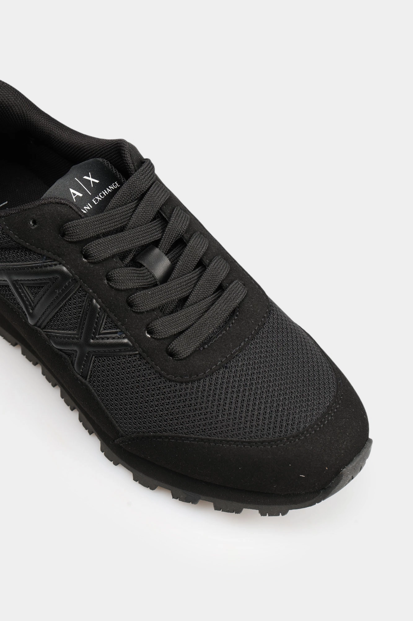 XW002150_AF19388 Кроссовки Armani Exchange Черный