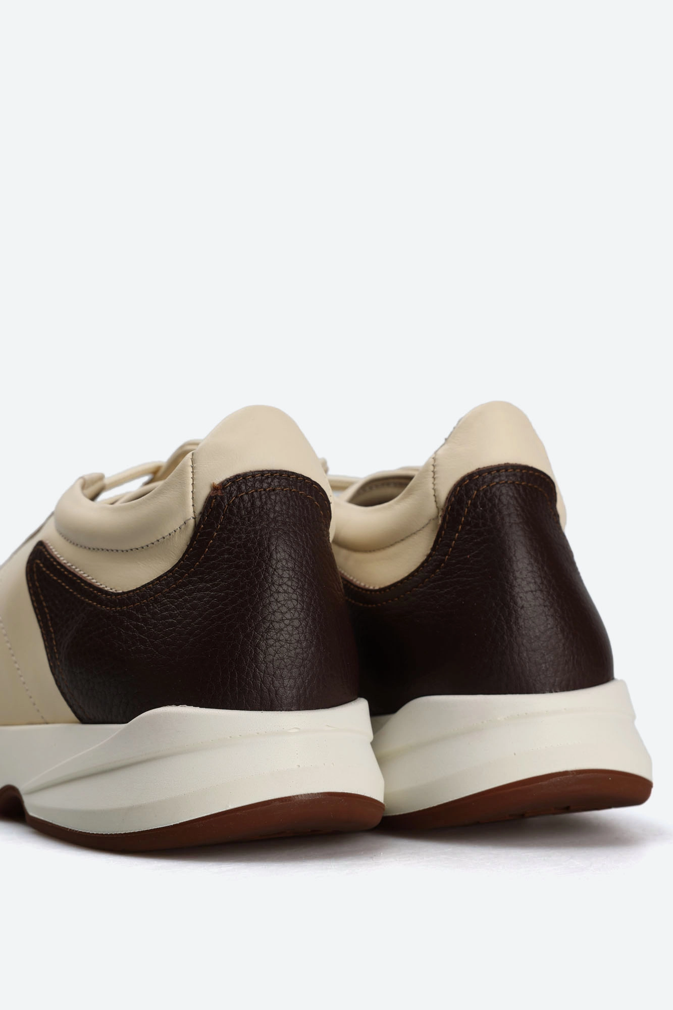 15-16450A079 Кроссовки Marc Cony Белый