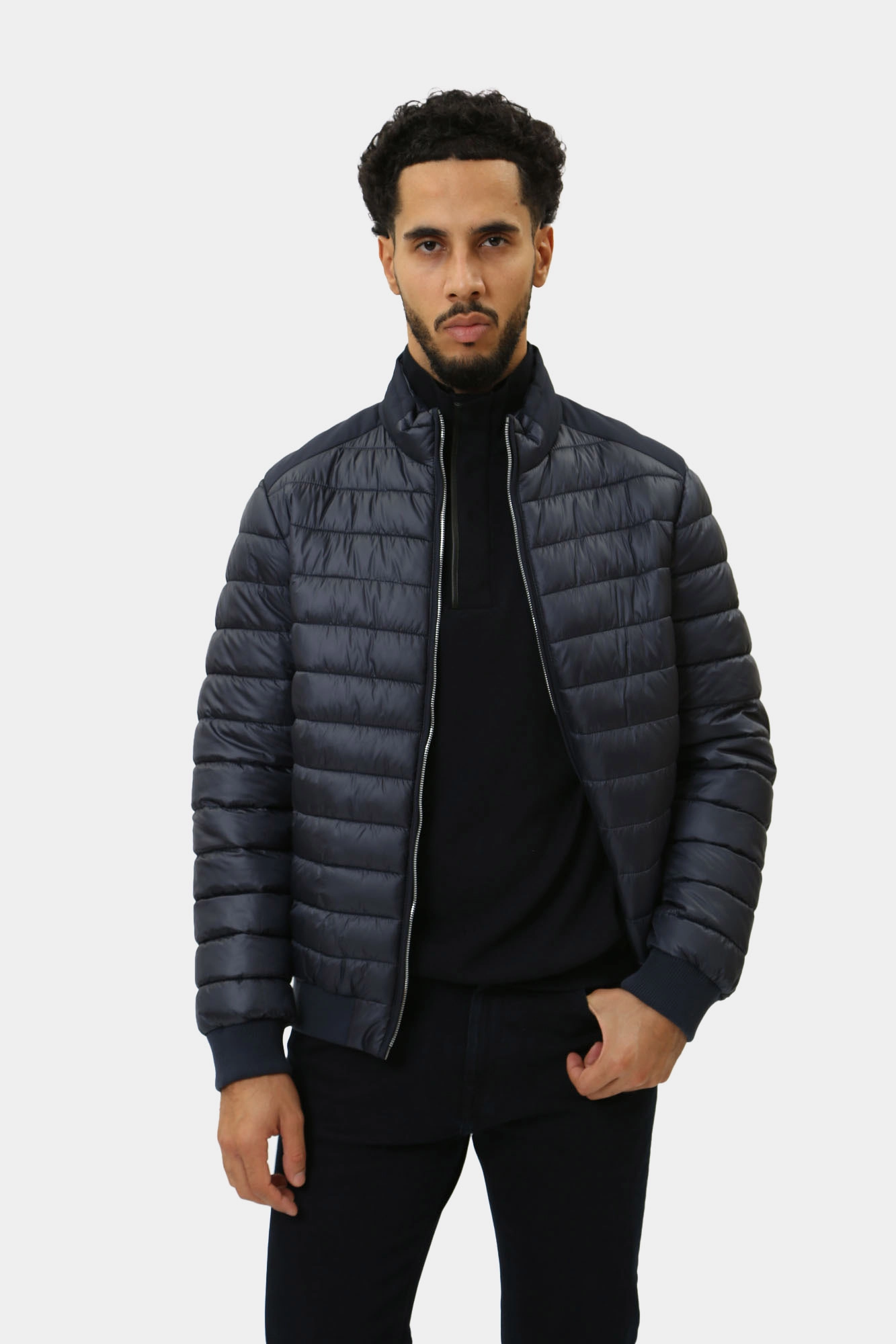 544587_505033 Куртка Karl Lagerfeld Синий